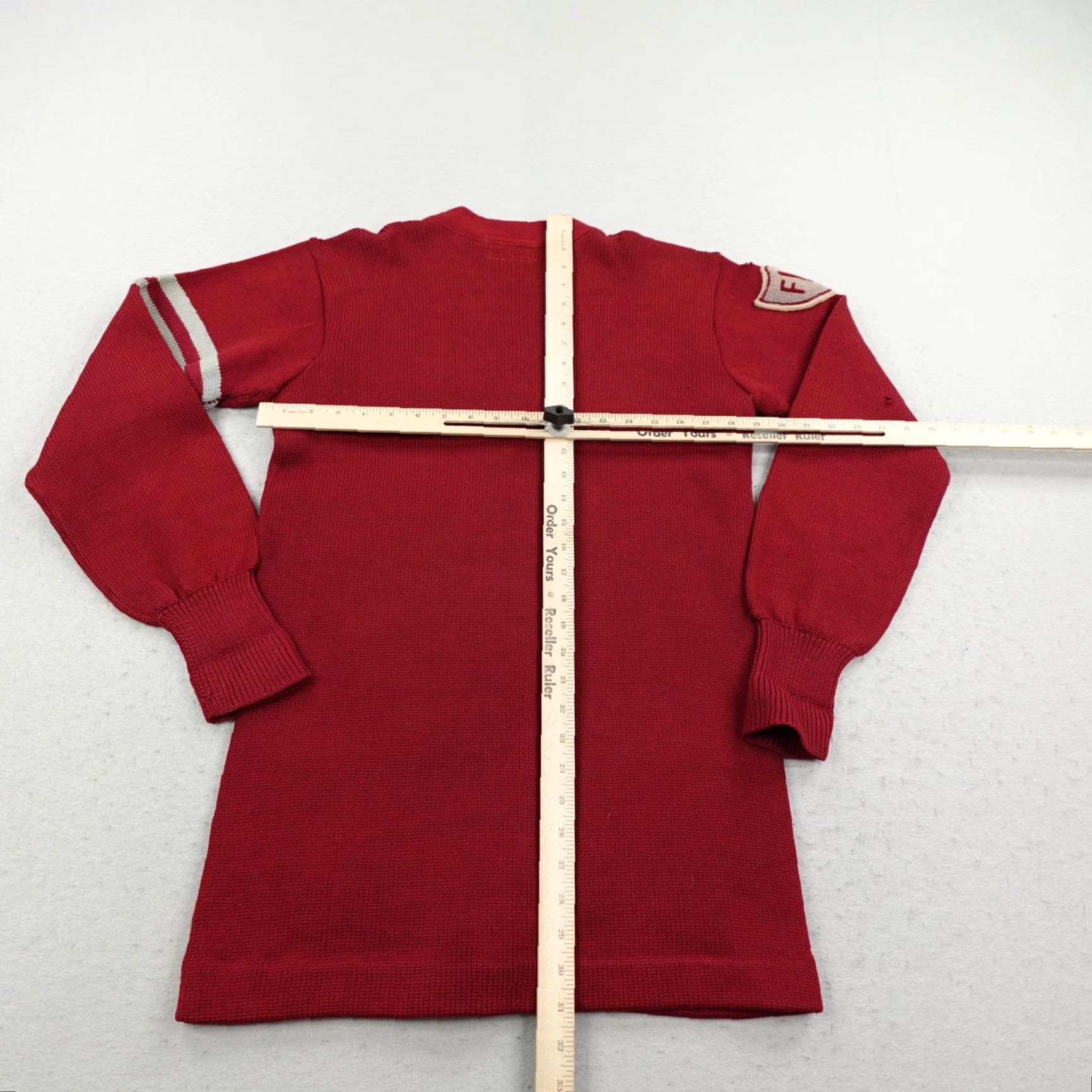 Vintage VINTAGE Albion Cardigan Mens Small Red Wool Varsity 50s College Sweatshirt Cardigan - Long Sleeve Knit Wool Button Logo Pockets 1950s Mens Size US M / EU 48-50 / 2 - 7 Thumbnail