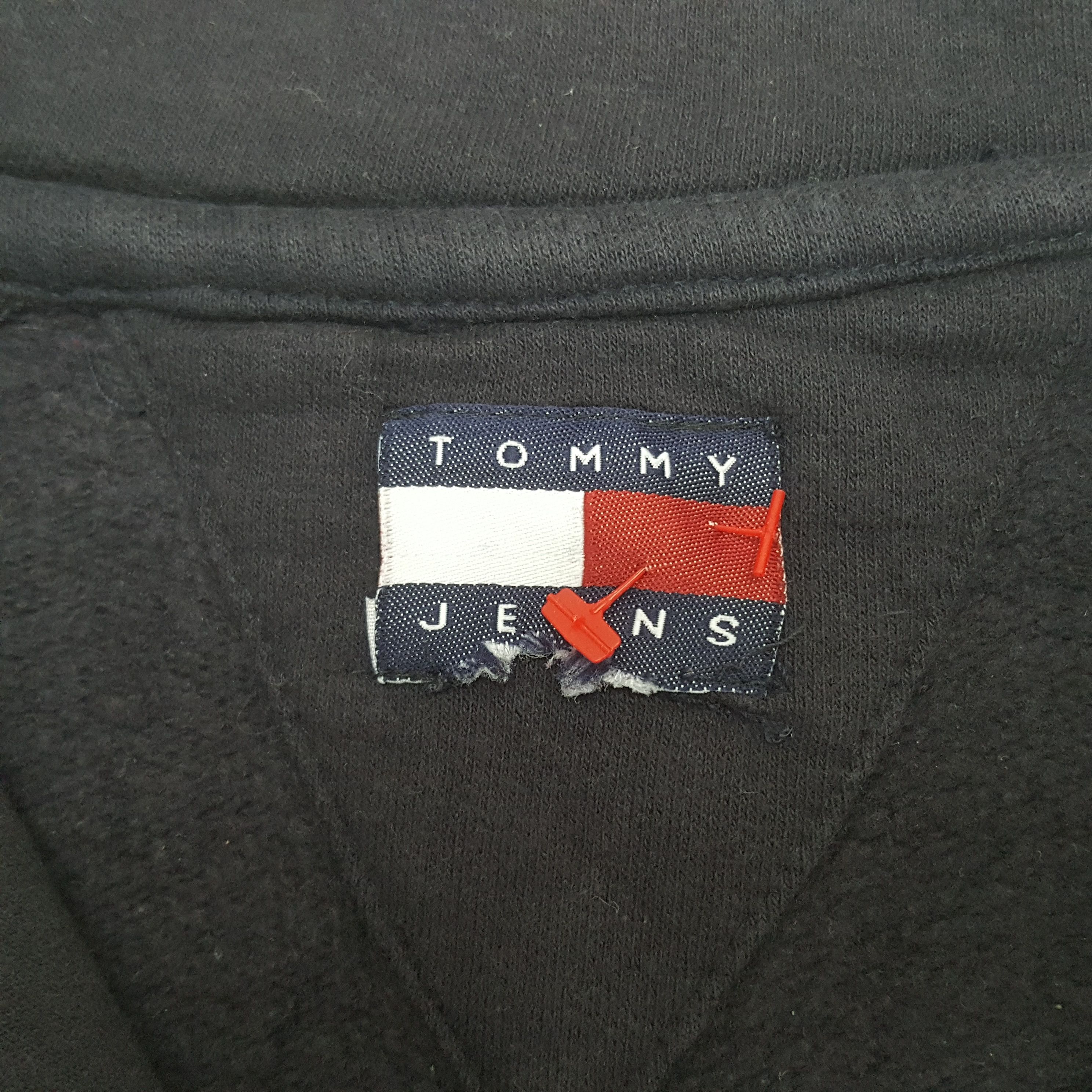 Tommy Hilfiger × Vintage Vintage Tommy Hilfiger Half Zipper Jacket Size US XL / EU 56 / 4 - 4 Thumbnail