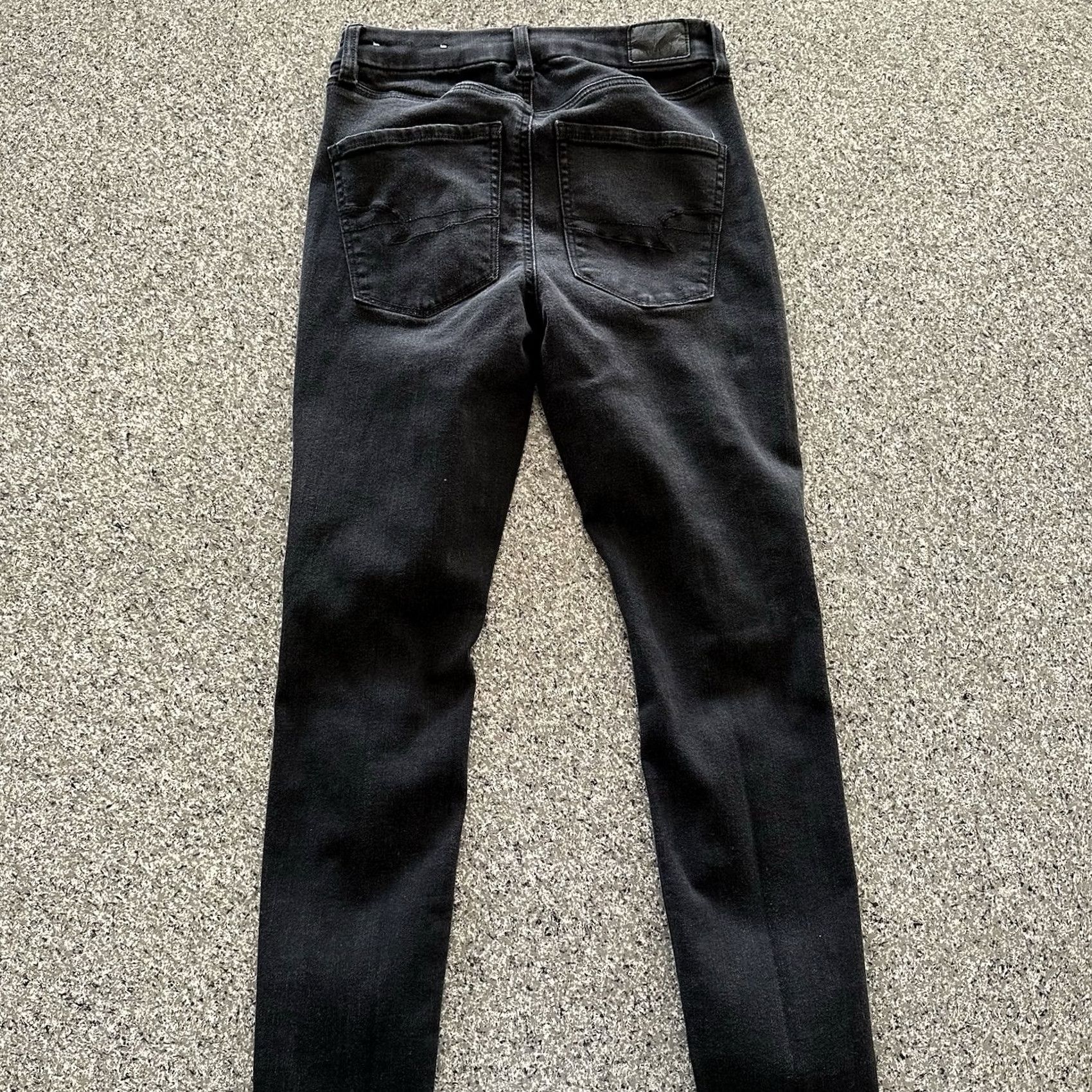 American Eagle Outfitters American Eagle Outfitters Jegging Black High Rise Distressed 4 26x26 Womens Jeans Size 26" / US 2 / IT 38 - 5 Thumbnail