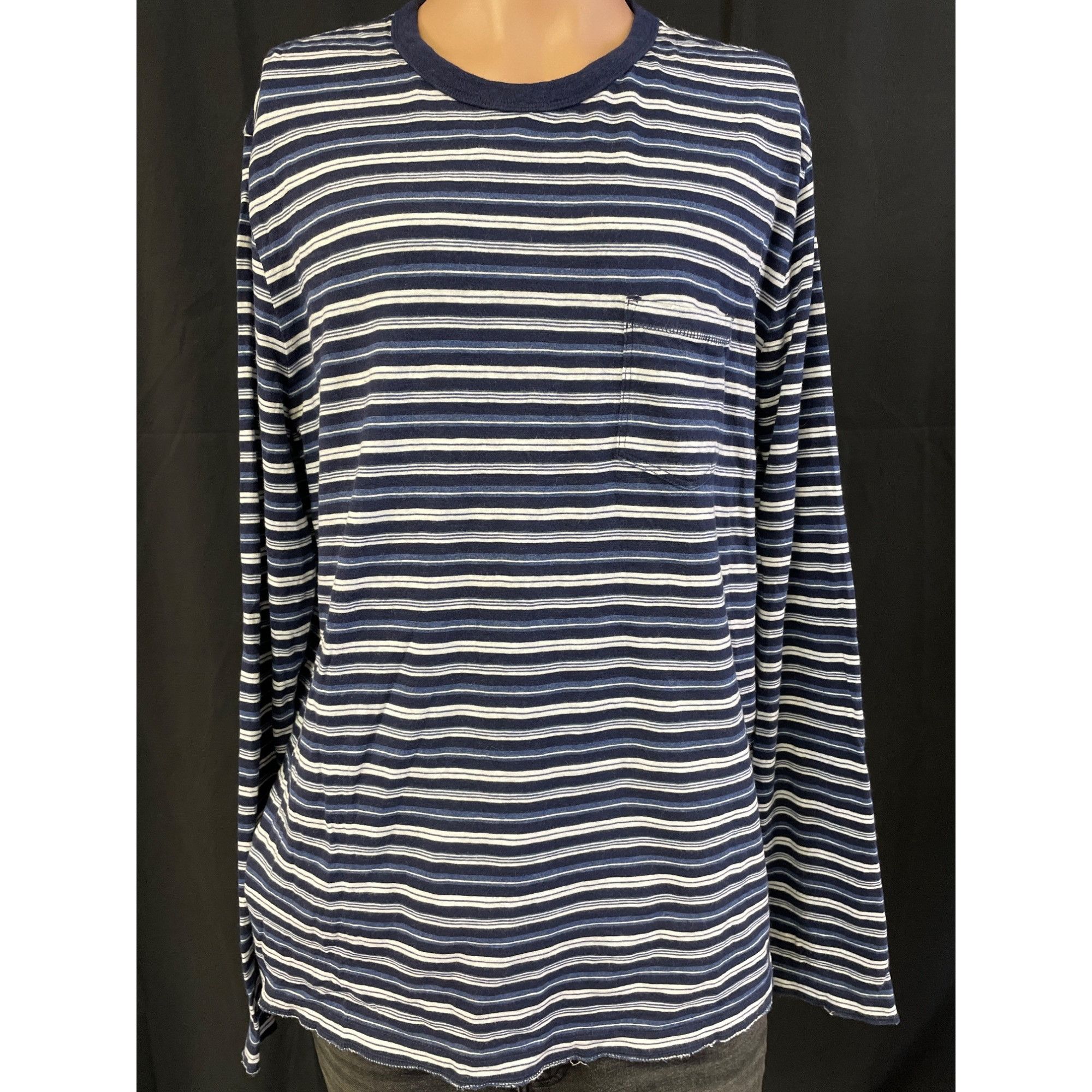 Gap Gap Men's Blue Striped Long Sleeve T-shirt Size XL SKU 4715 Size US XL / EU 56 / 4 - 1 Thumbnail