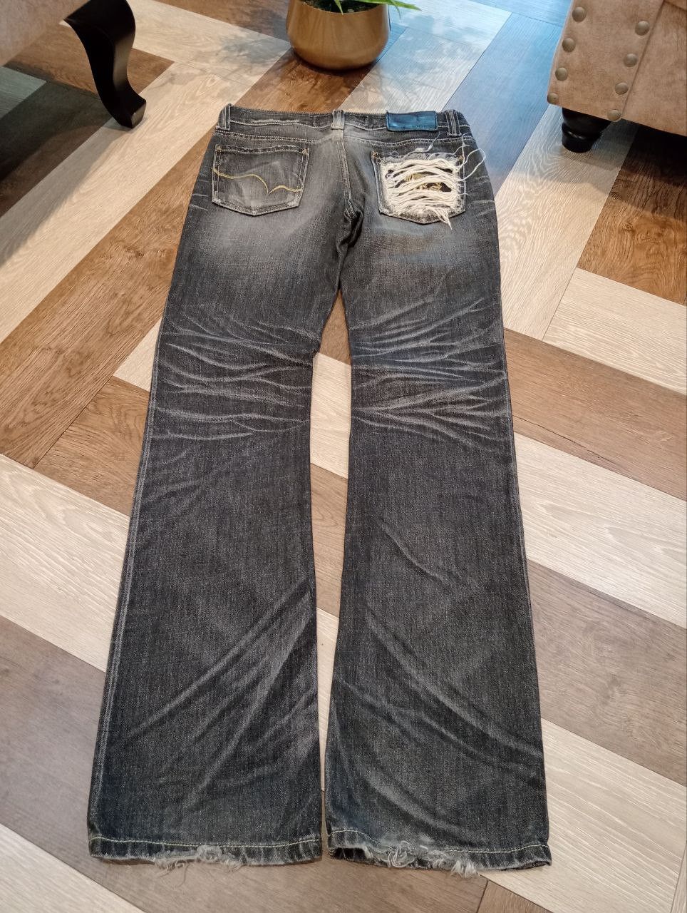 If Six Was Nine JAPANESE LAGUST FLARED DISTRESSED WASHED DENIM JEANS Size US 32 / EU 48 - 14 Thumbnail