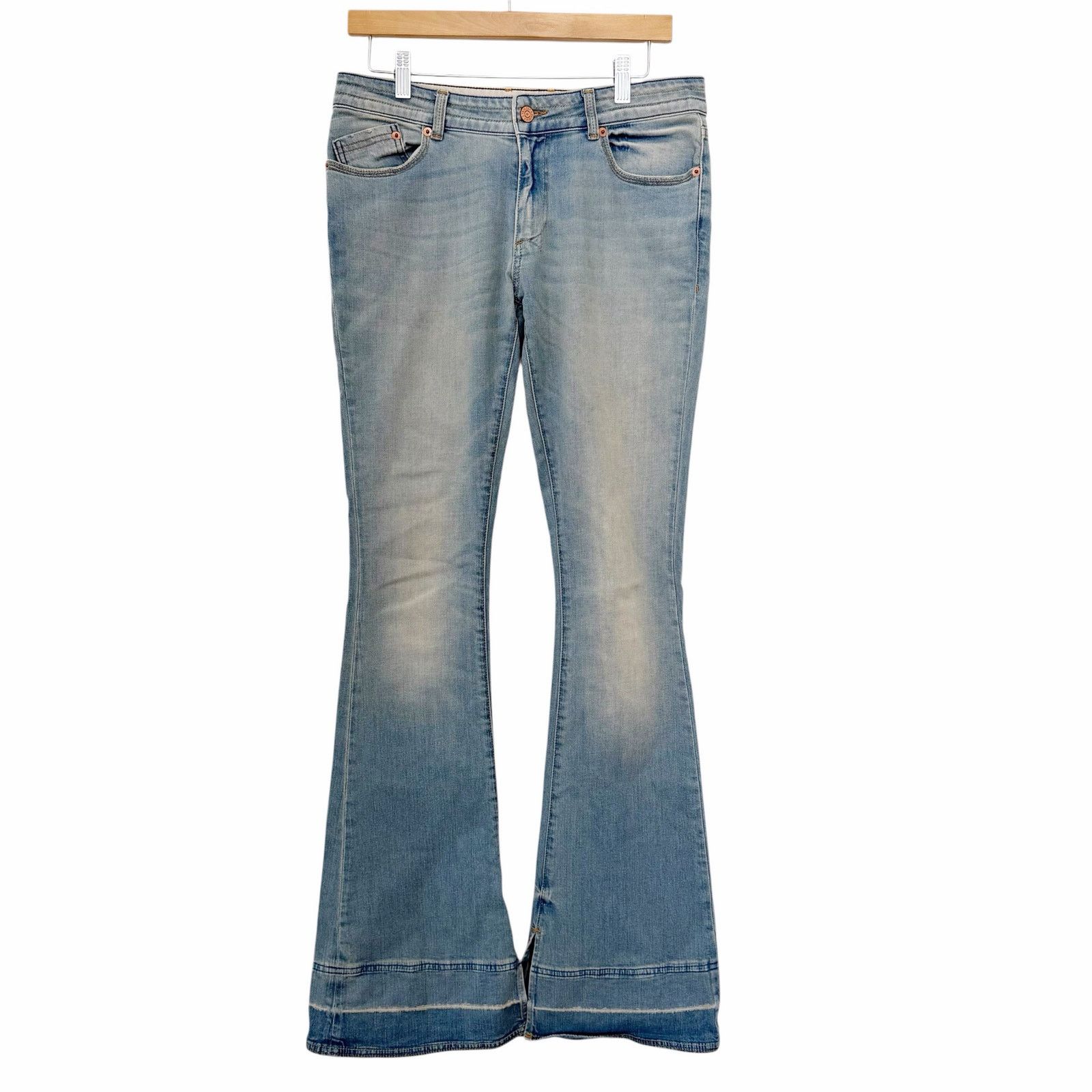 SER.O.YA Ser.o.ya Demi Mid Rise Flare Jeans Sz 27 Size 27" / US 4 / IT 40 - 1 Thumbnail