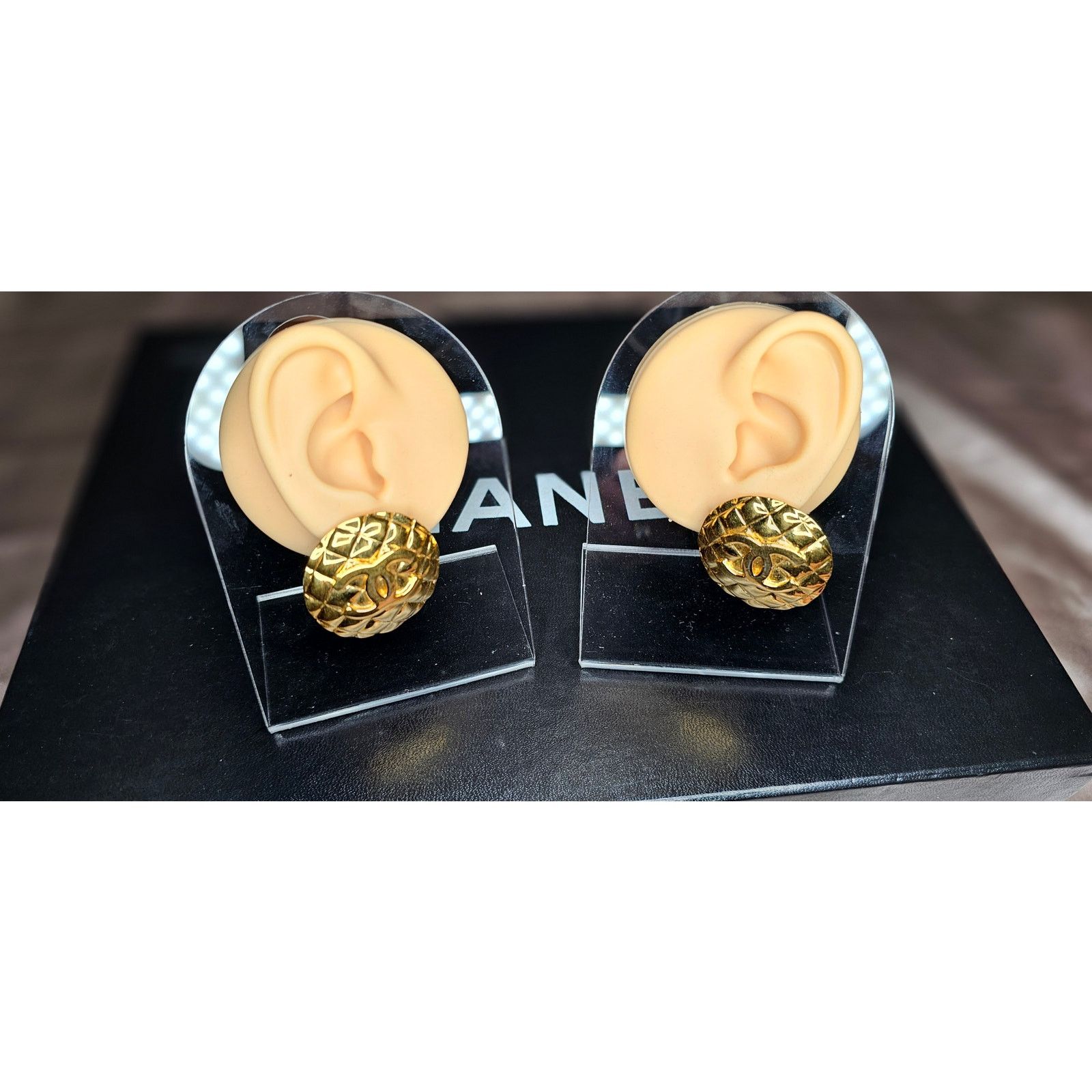 Chanel CHANEL Vintage Round Coco Large Earrings Gold Quilted Size ONE SIZE - 4 Thumbnail