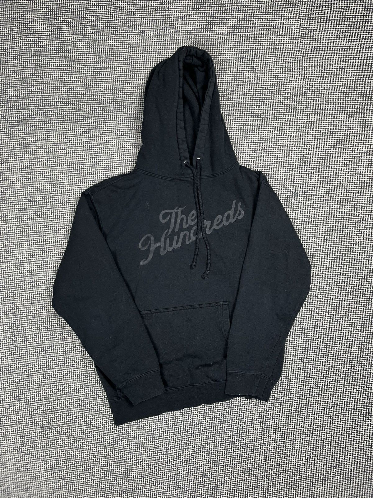 The Hundreds The hundreds spellout logo hoodie black on black Size US S / EU 44-46 / 1 - 1 Thumbnail