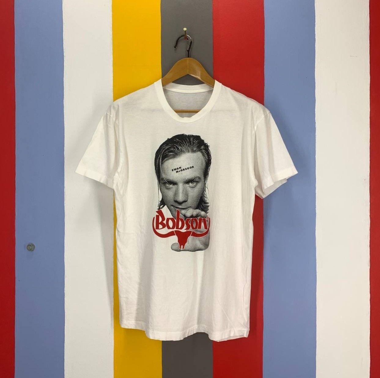 Vintage 90s Vintage EWAN MCGREGOR x BOBSON T Shirt #2509/L Size US M / EU 48-50 / 2 - 1 Thumbnail