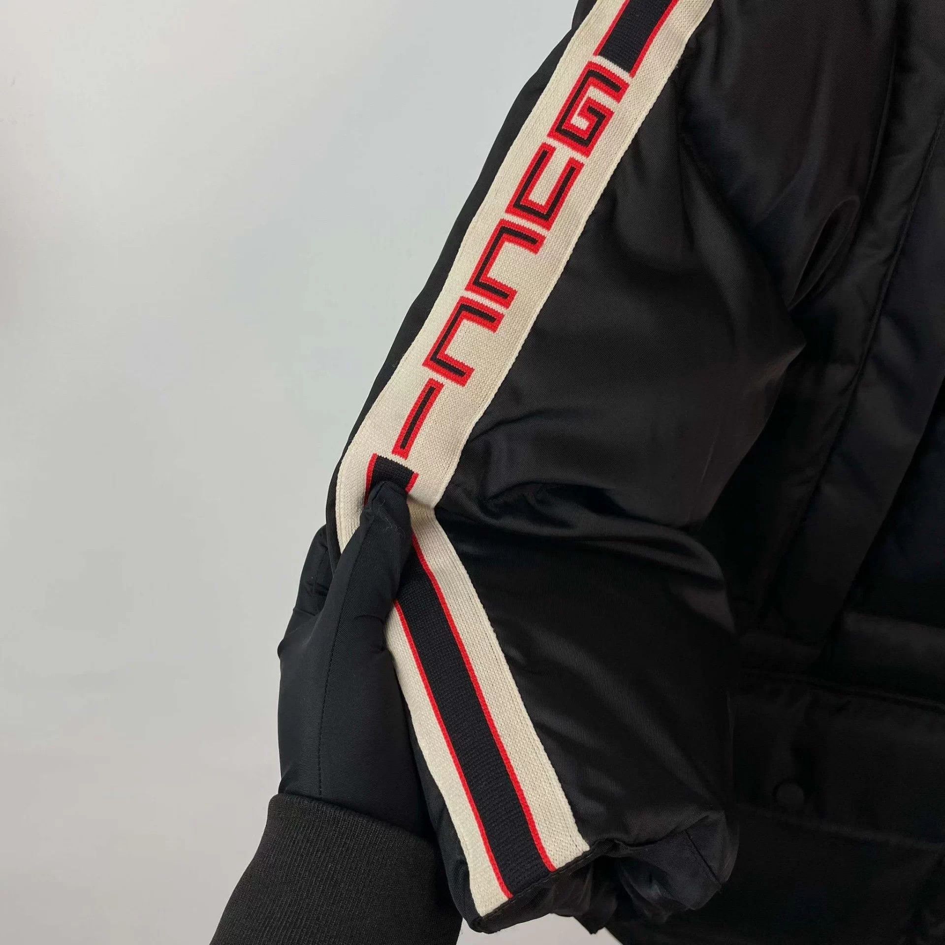 Gucci Gucci Black Down Jacket 38 Size US XXS / EU 40 - 9 Thumbnail