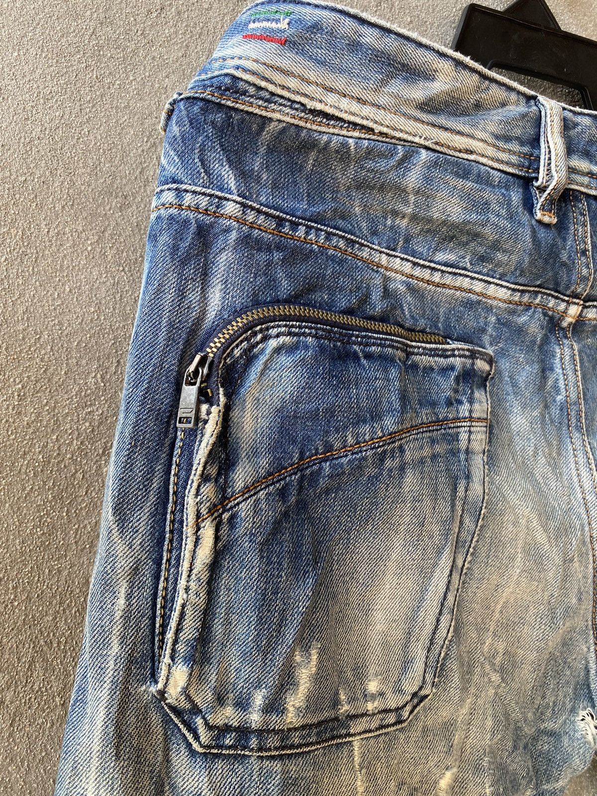 Diesel Diesel Poiak Acid Wash Made in Italy Denim Pants Size US 32 / EU 48 - 6 Thumbnail