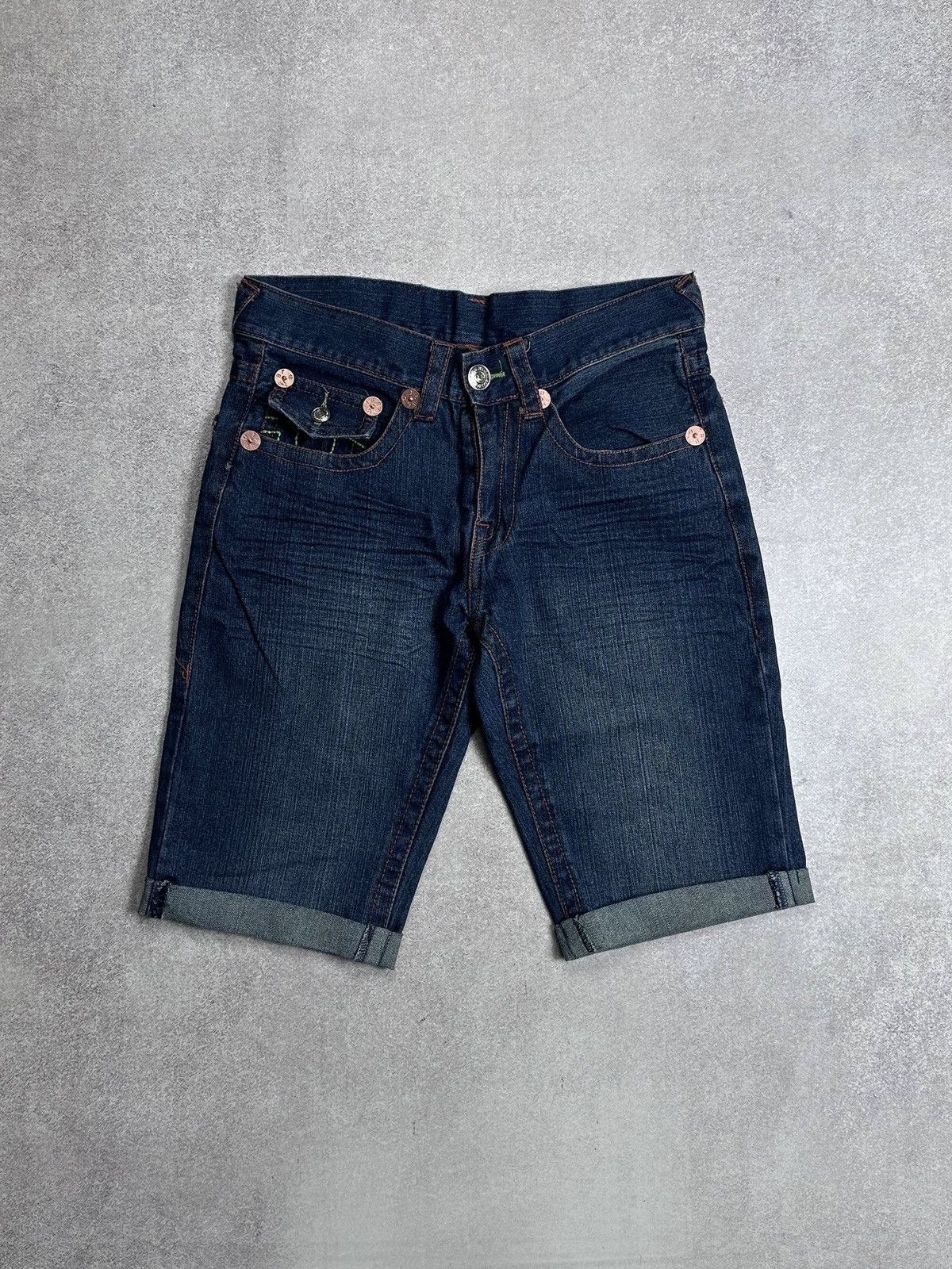 True Religion Vintage NWT True Religion Baggy Denim Embroidery Shorts 30 Size US 30 / EU 46 - 3 Thumbnail