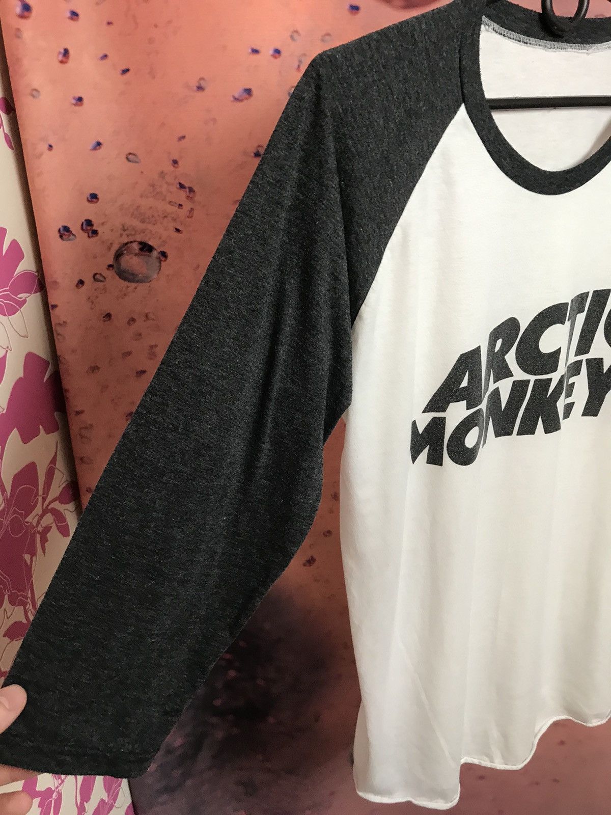 Band Tees Vintage Arctic Monkeys band rock tee Size US M / EU 48-50 / 2 - 4 Thumbnail