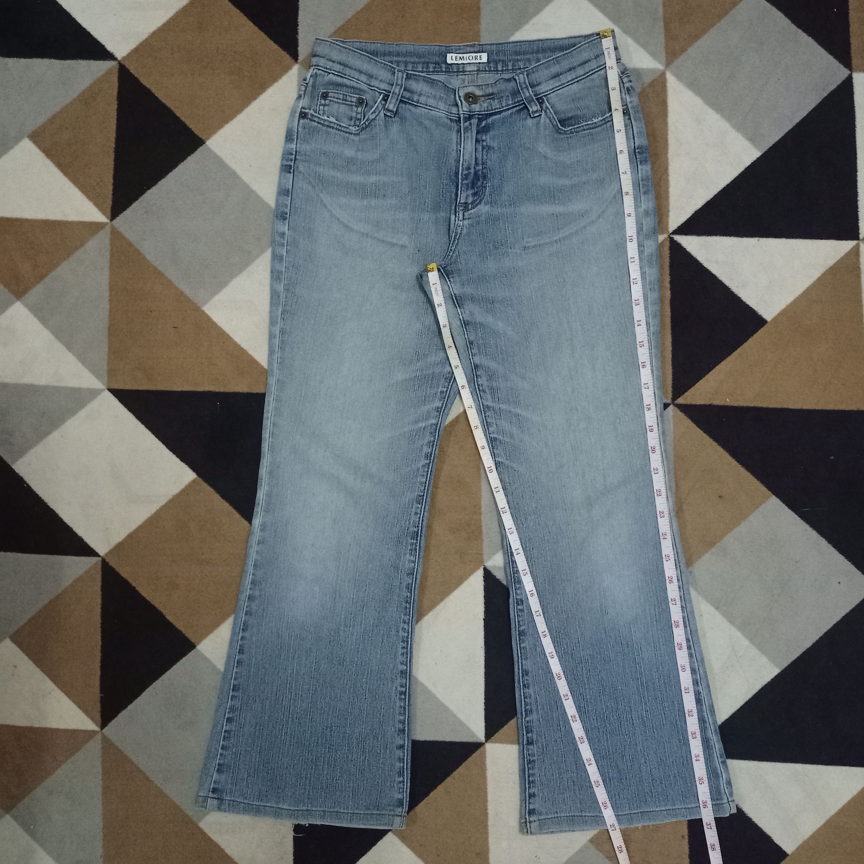 Japanese Brand Vintage Japanese Brand Blue Wash Flare Jeans 29x27 Size US 29 - 8 Thumbnail