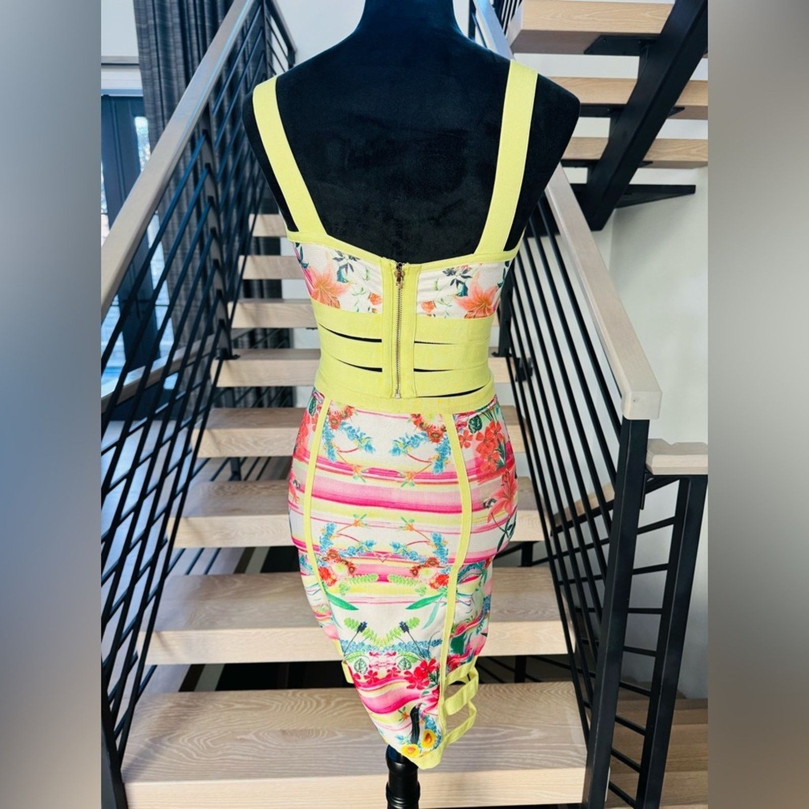 Other Colorful Floral and Striped 2 piece set size XS Size XS / US 0-2 / IT 36-38 - 4 Thumbnail