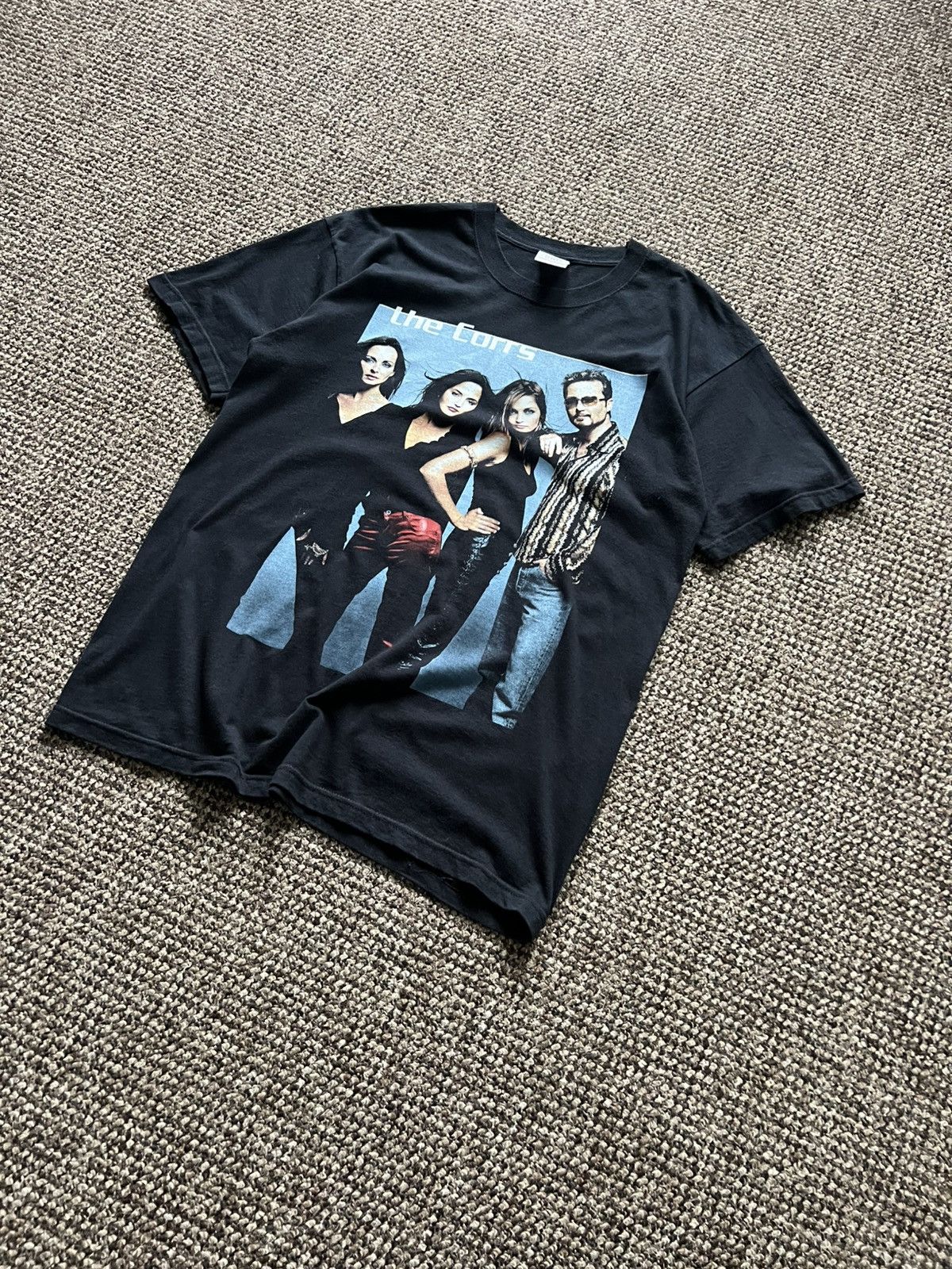 Band Tees The Corrs Tour 2001/2000 Vintage Tee Rare Big Logo Size US L / EU 52-54 / 3 - 6 Thumbnail