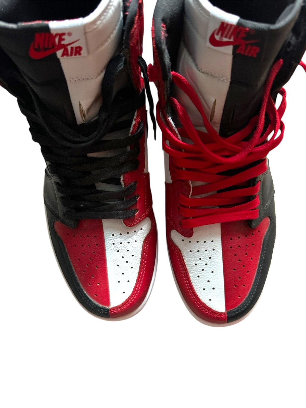 Jordan Brand Jordan 1 ‘Homage to Home’ Size US 11.5 / EU 44-45 - 7 Thumbnail