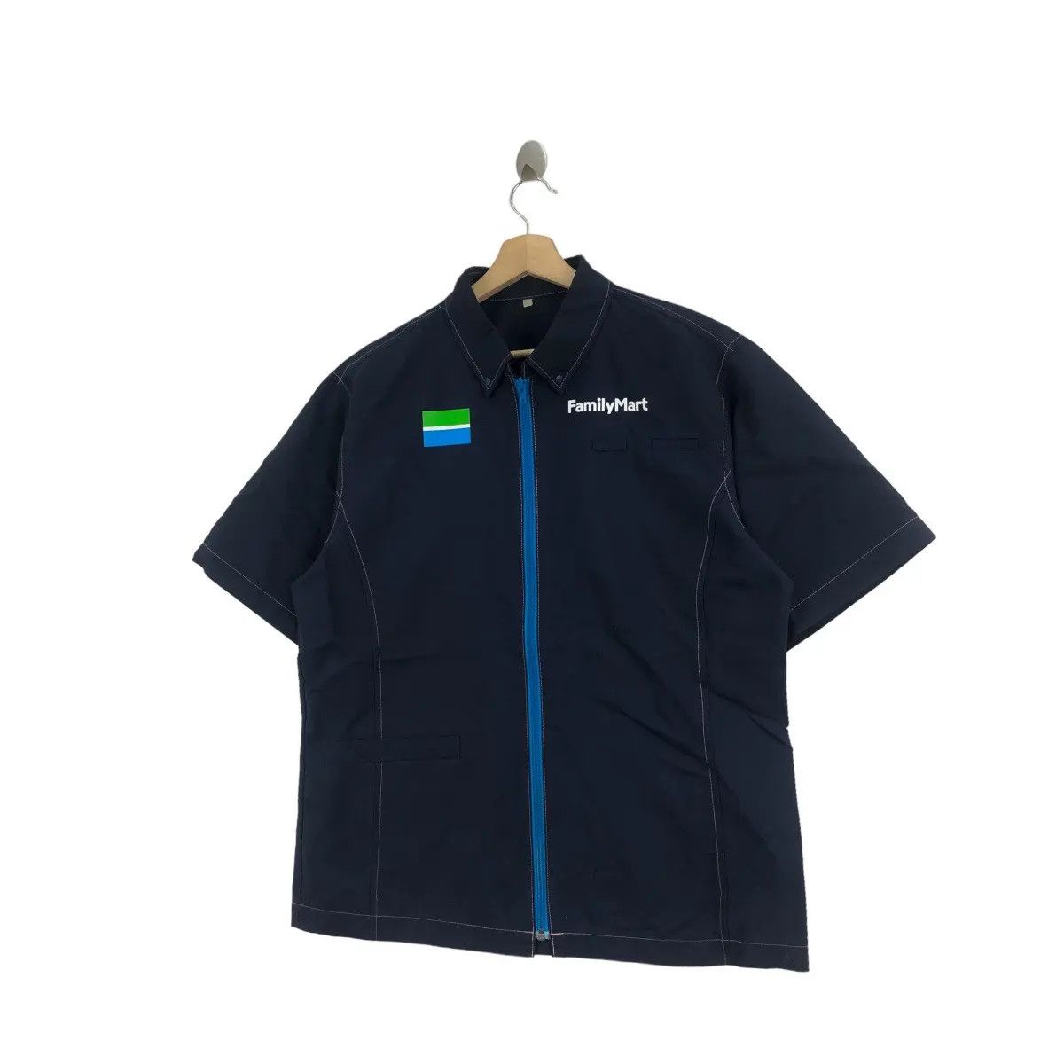 Japanese Brand Vtg FAMILYMART JAPAN Worker Collection Jacket Sweater Shirt Size US L / EU 52-54 / 3 - 6 Thumbnail