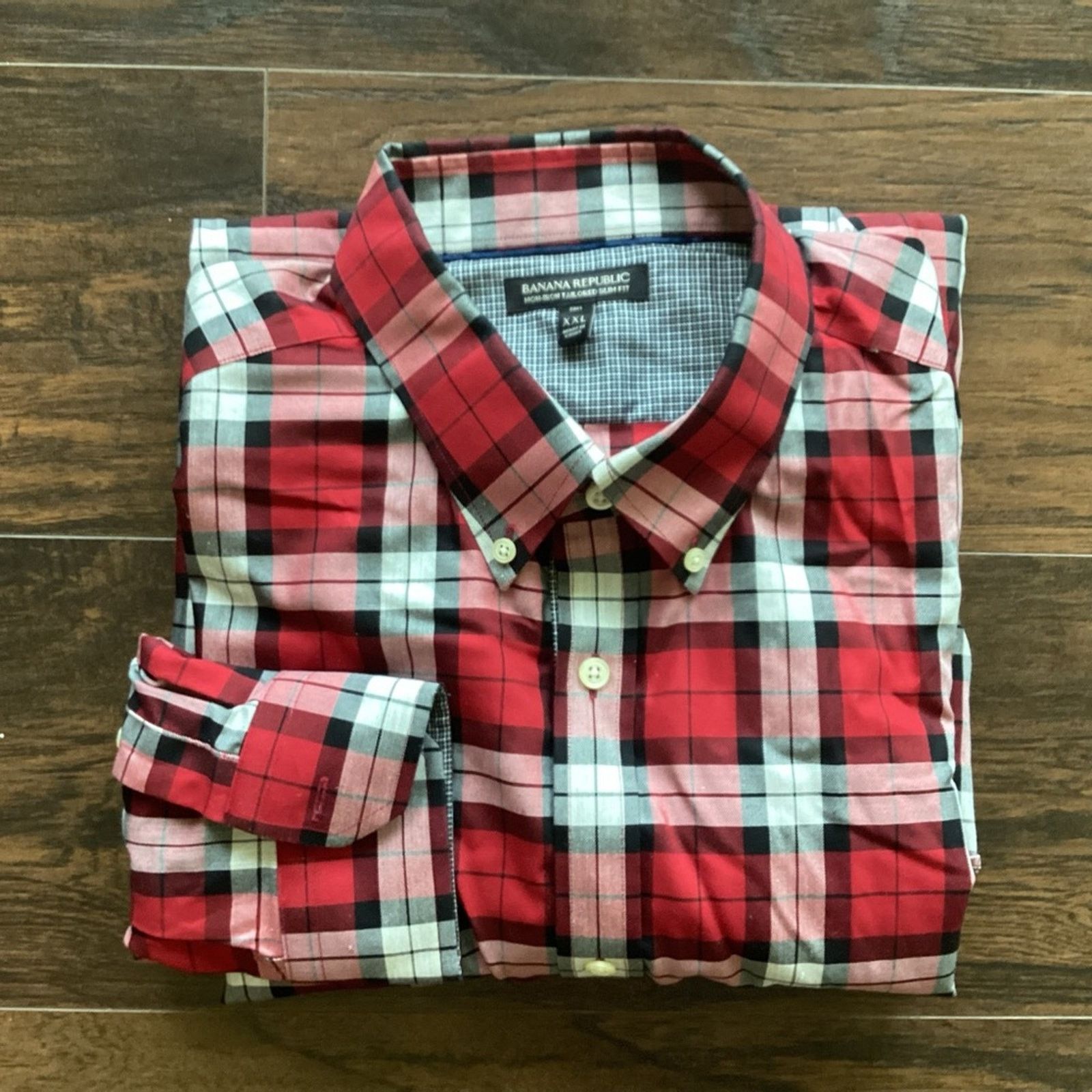 Banana Republic Banana Republic Non-Iron Slim Fit Button Down Size US XL / EU 56 / 4 - 1 Thumbnail