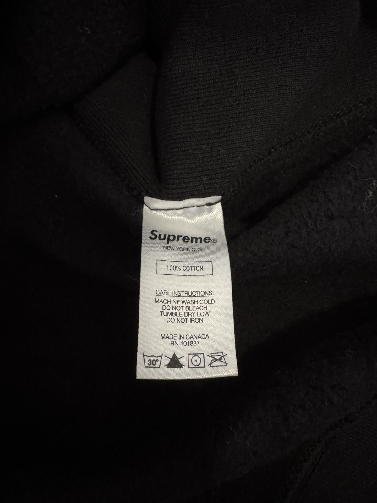 Supreme Supreme Cross Box Logo Size US L / EU 52-54 / 3 - 6 Thumbnail