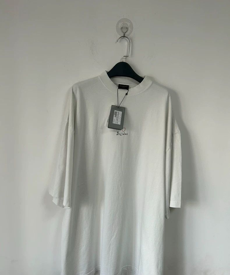 Balenciaga Balenciaga Qixi love embroidery small logo short sleeve T Size US M / EU 48-50 / 2 - 1 Thumbnail