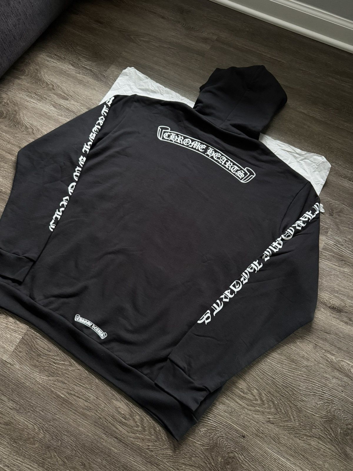 Chrome Hearts Chrome Hearts Black Scroll Hoodie Pullover Sweatshirt XXL Size US XXL / EU 58 / 5 - 1 Thumbnail