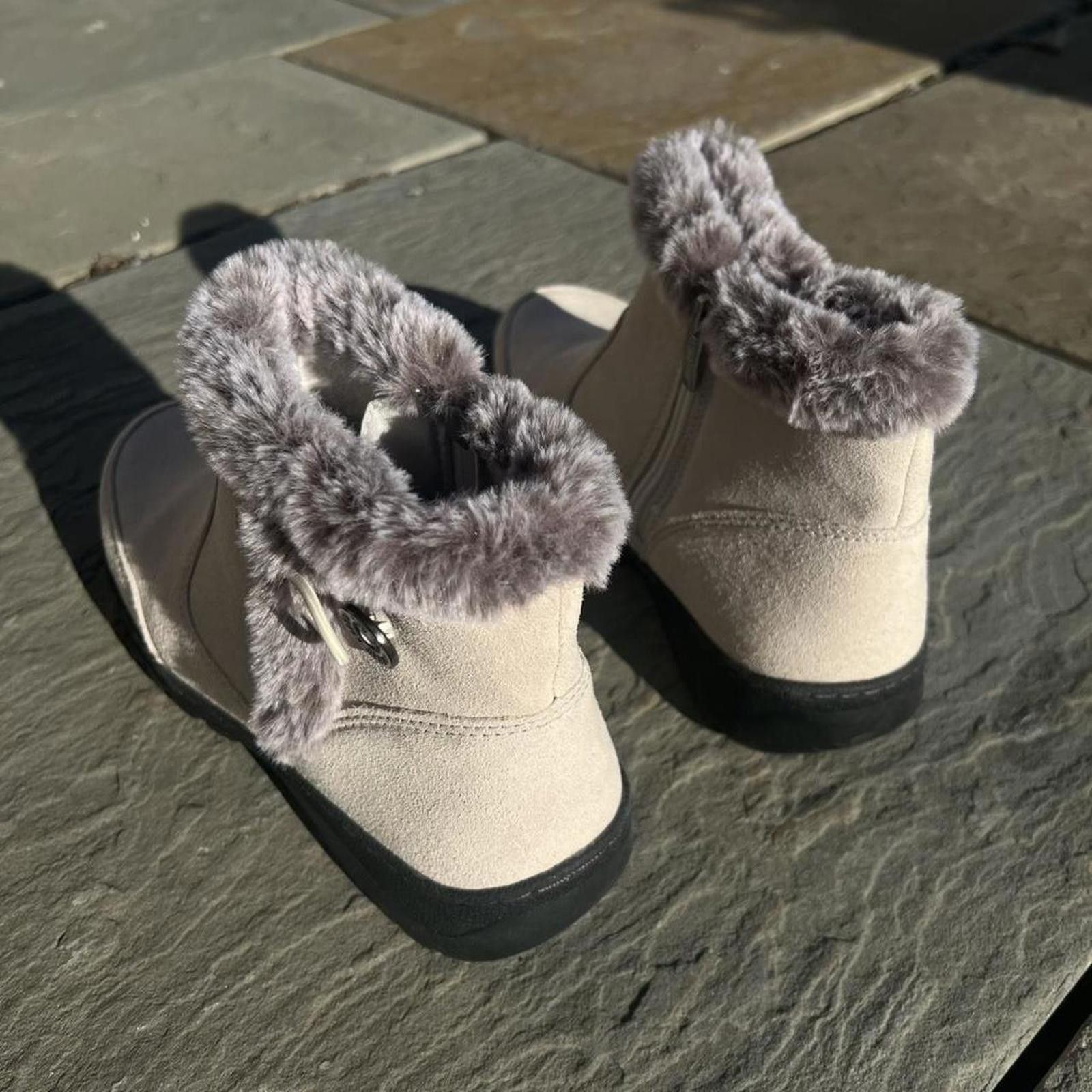 Other Cream Suede Faux Fur Collar Water Repellant Boots Size US 8 / IT 38 - 4 Thumbnail