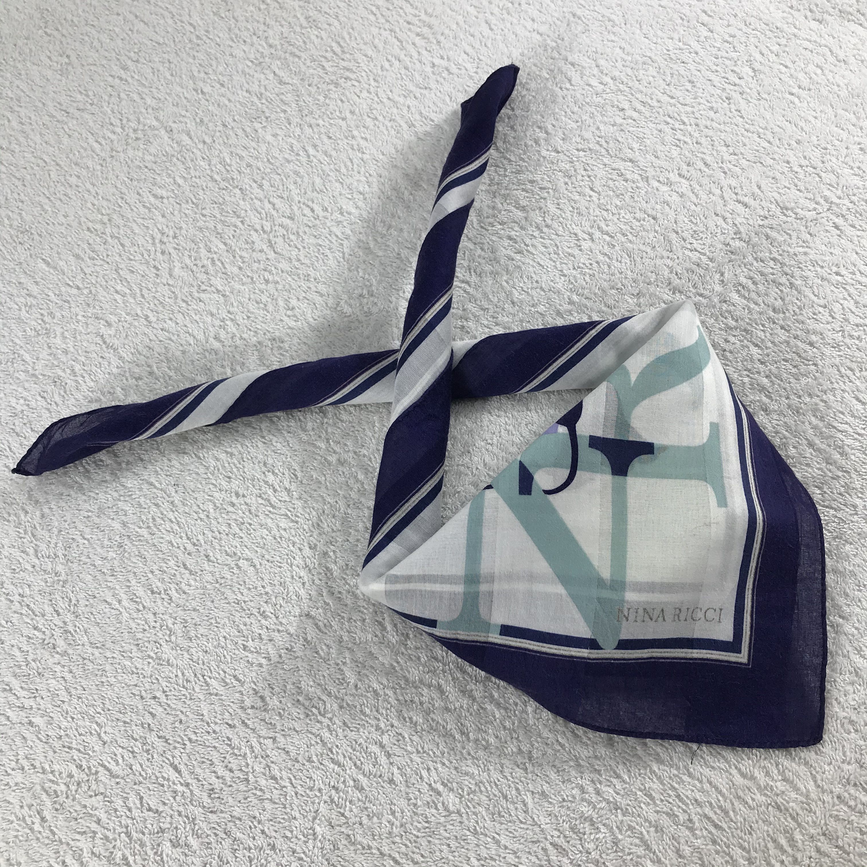 Nina Ricci × Vintage Nina Ricci Bandana / Handkerchief / Neckerchief - S153 Size ONE SIZE - 4 Thumbnail