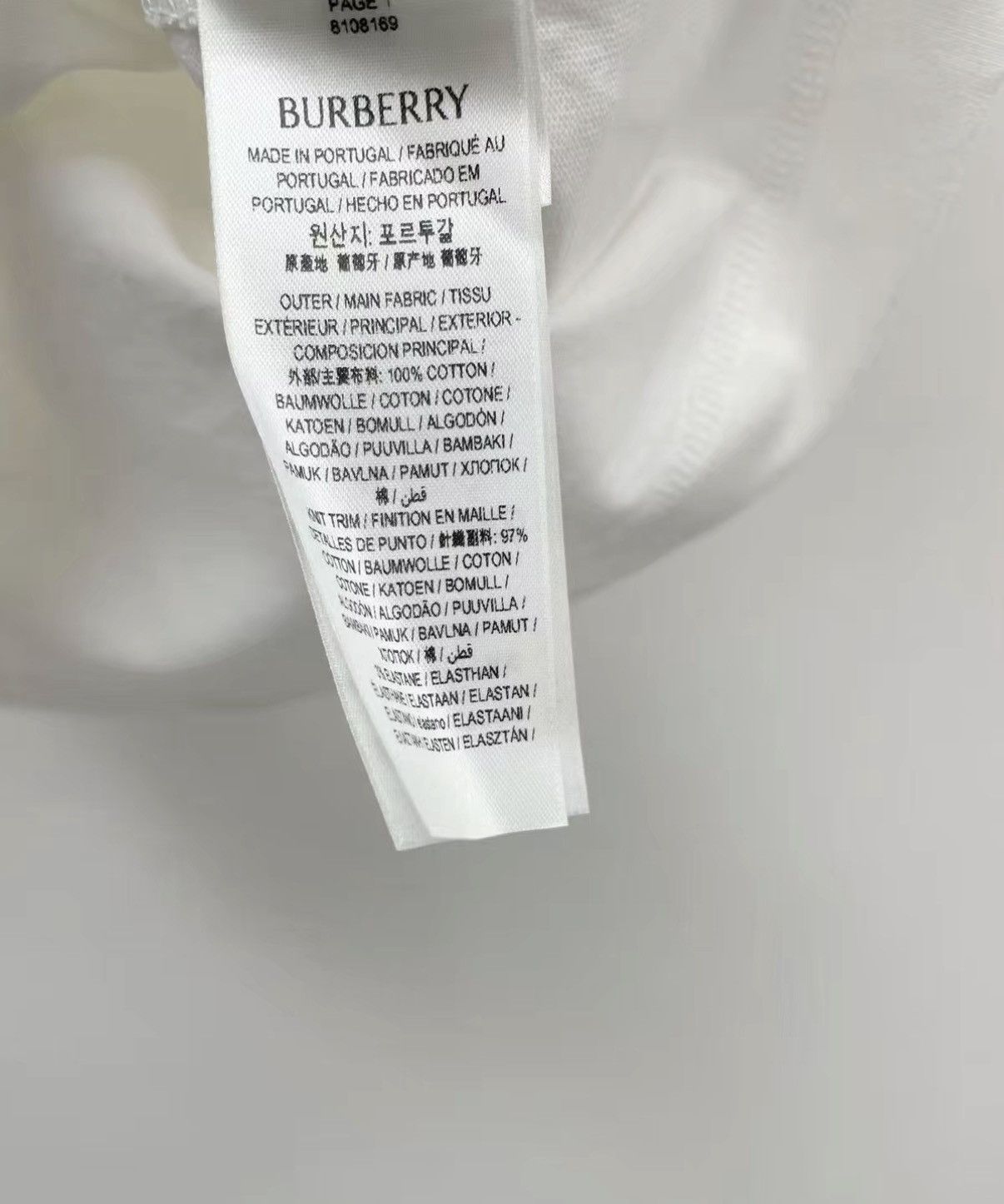 Burberry BURBERRY 100% Cotton Embroidered Short Sleeve T-shirt J30 Size US S / EU 44-46 / 1 - 7 Thumbnail