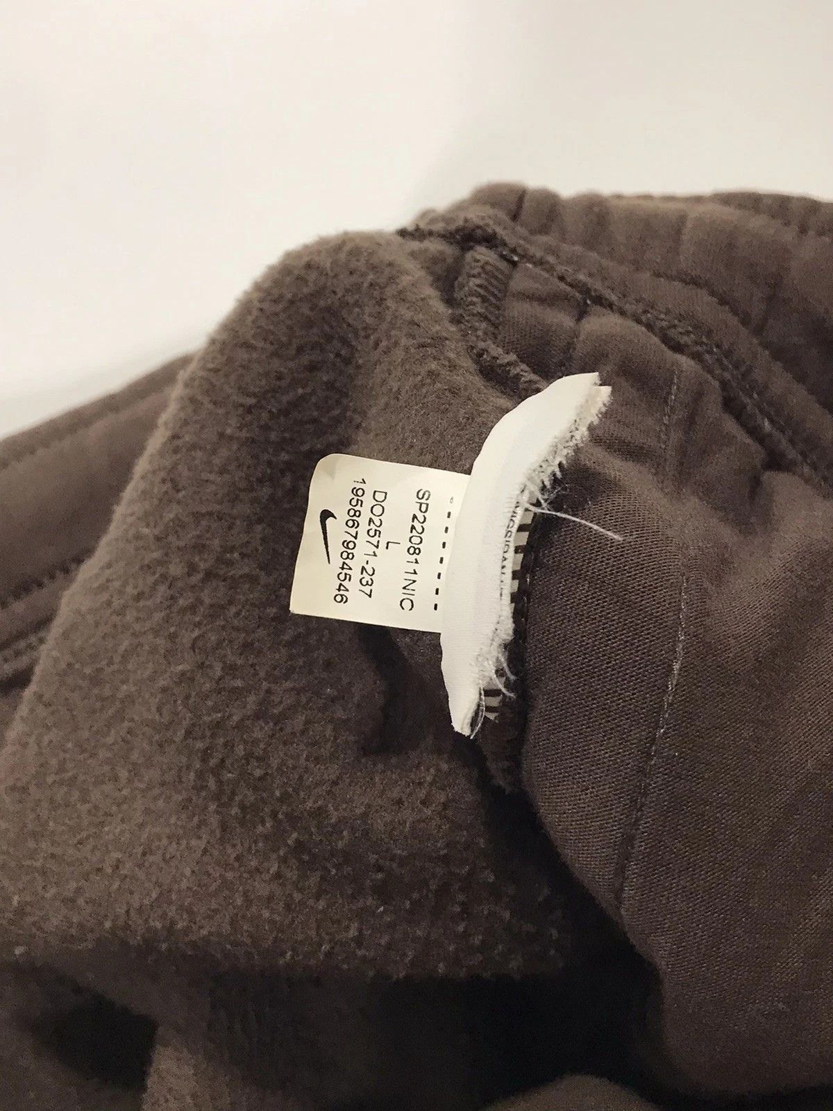 Nike Nike NSW Joggers Loose Fit Unisex Sz L Brown Size US 34 / EU 50 - 8 Thumbnail