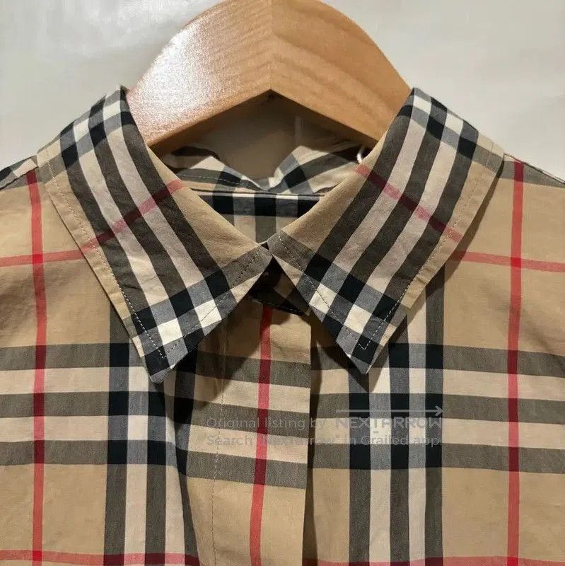 Burberry Burberry Summer Khaki Check Short Sleeve Shirt. Size XS / US 0-2 / IT 36-38 - 3 Thumbnail