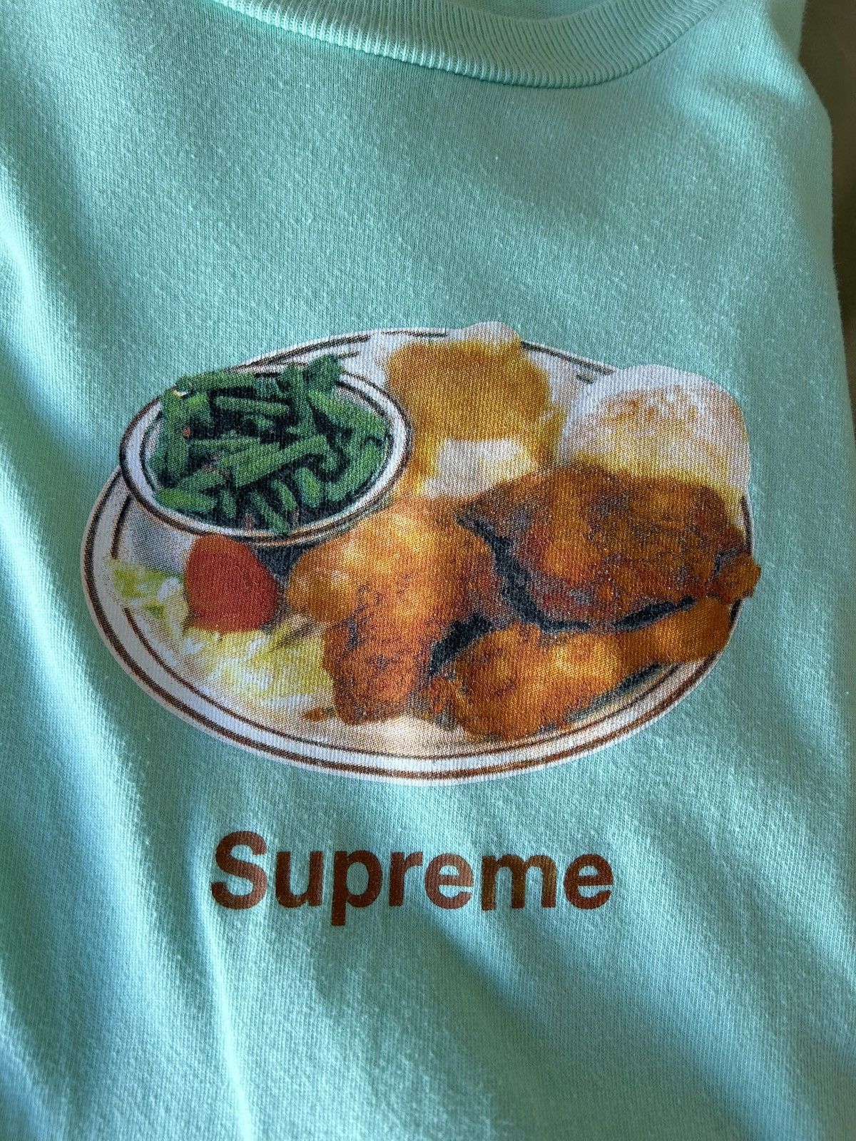 Supreme Chicken Dinner tshirt - Short Sleeve T Shirts