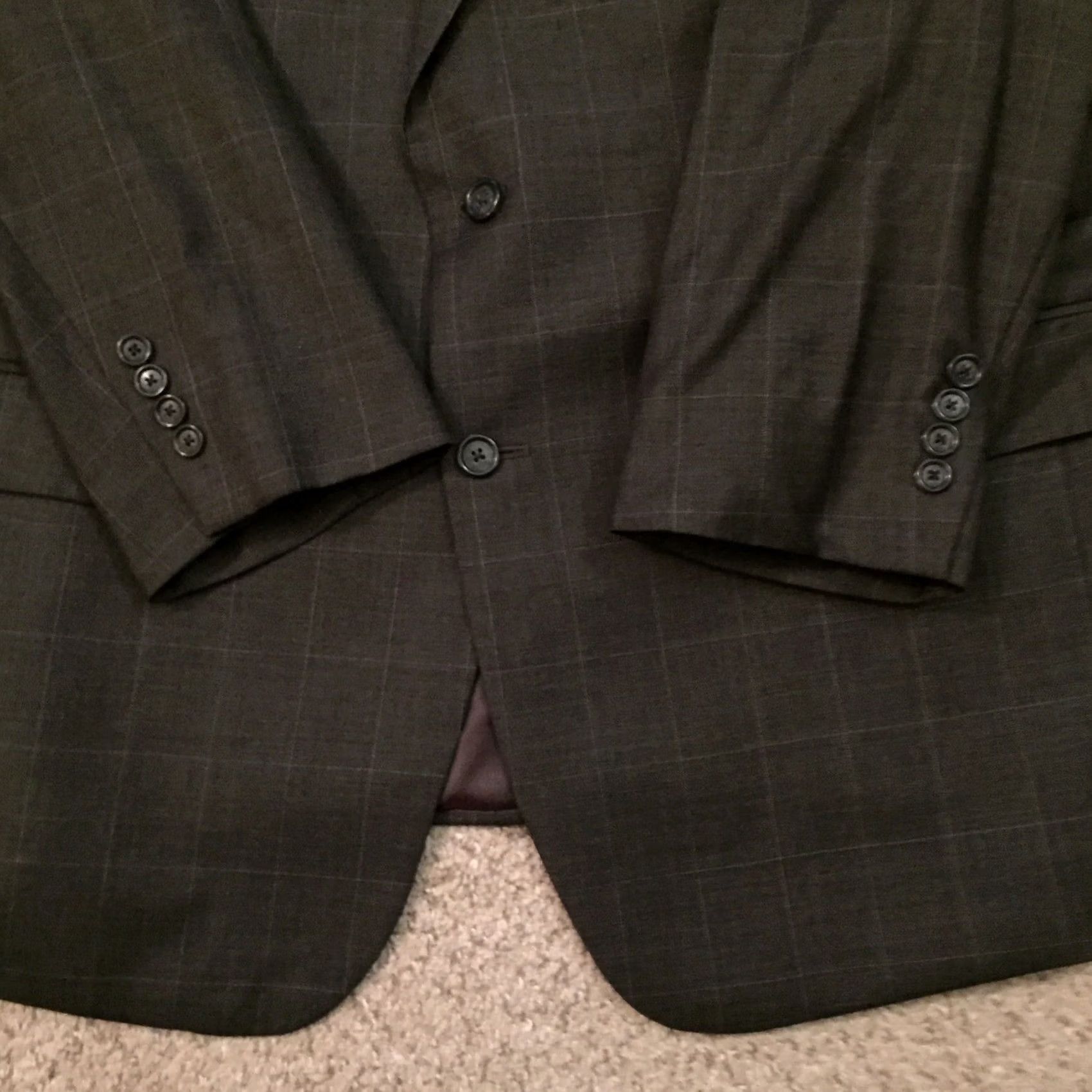 Jos. A. Bank Jos A Bank Blazer Mens 46 Regular Wool Plaid Notch Lapel 2 Button Single-Breasted Two-Button Front Vent Gray Window Pane Jacket Coat Size 46R - 4 Thumbnail