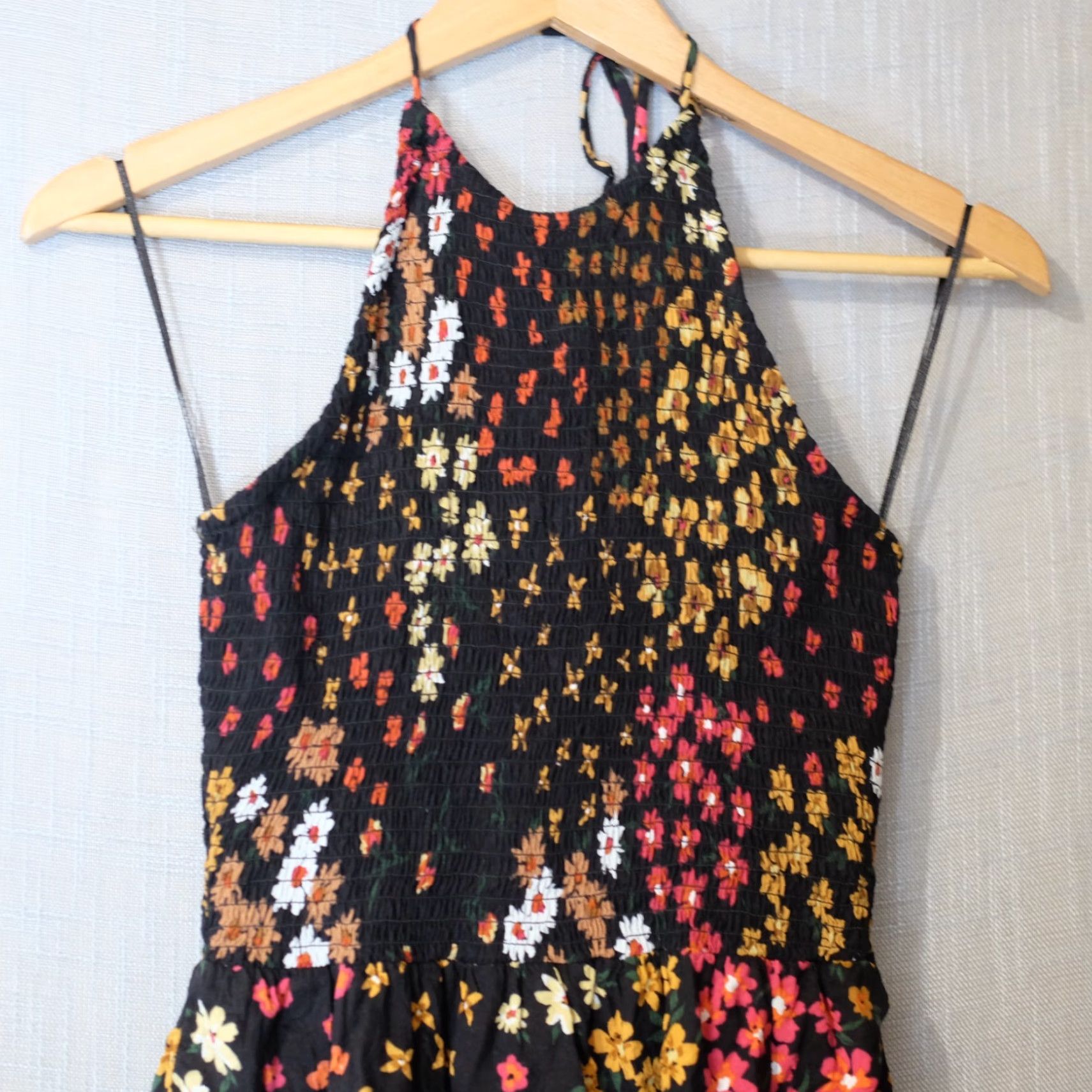 Vintage PATRONS OF PEACE Halter Top Black Floral Stretch Womens S Tank Sleeveless Slim Casual Beach Bohemian 90s (No Decade) Womens Size S / US 4 / IT 40 - 2 Thumbnail