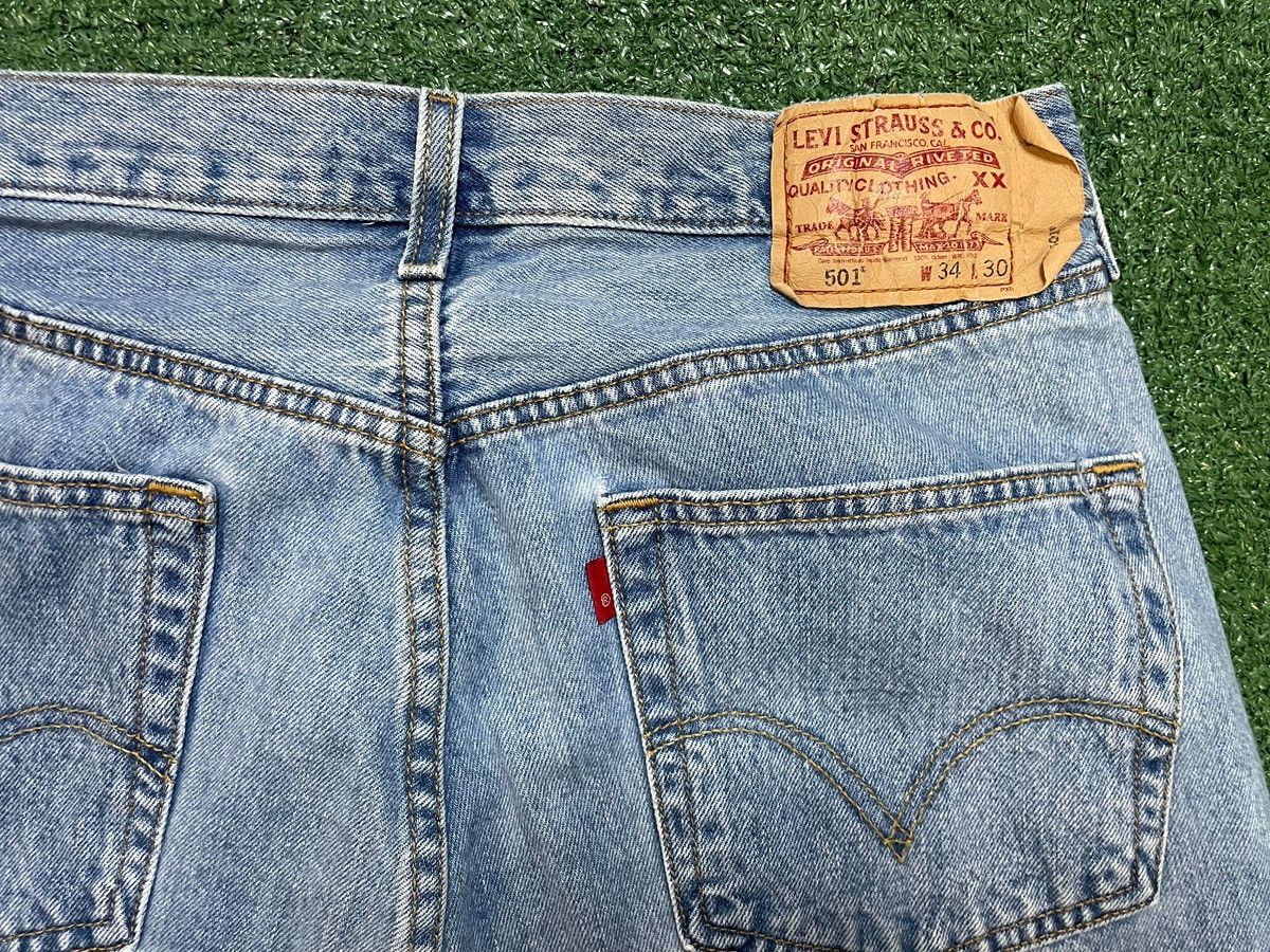 Levi's Vintage 1990s Levi 501 light wash jeans Size US 34 / EU 50 - 3 Thumbnail