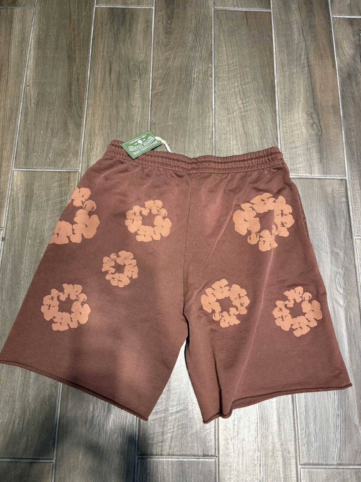 DENIM TEARS Denim Tears Mono Cotton Wreath Sweat Shorts Brown