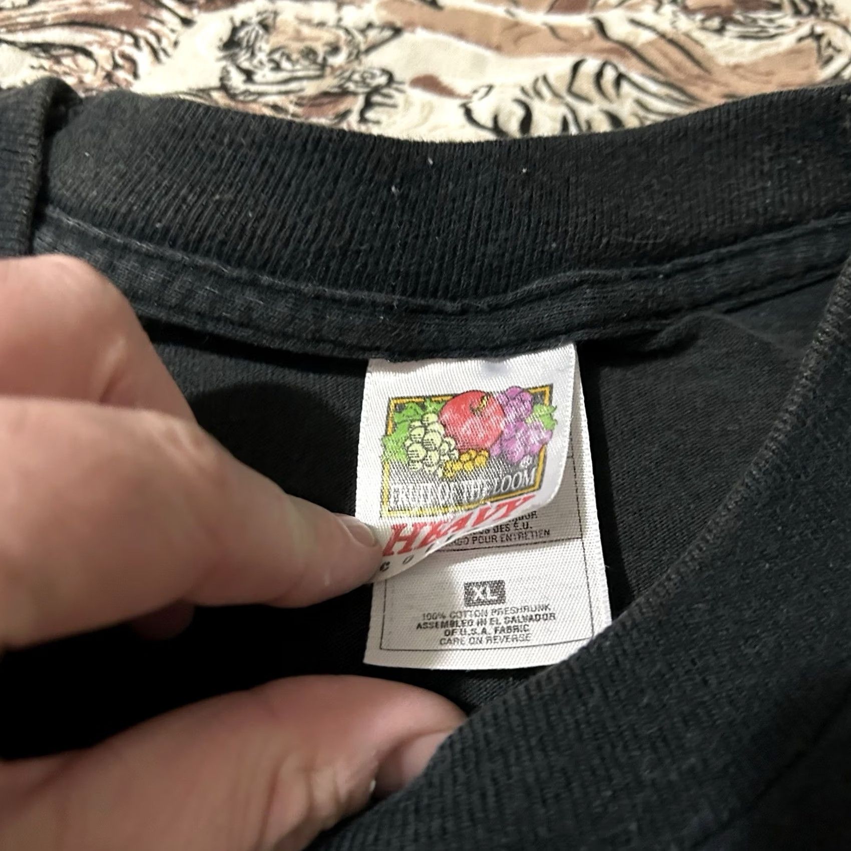 Fruit Of The Loom VINTAGE 90s It’s A Wild World Anniston Museum Of Natural History Shirt XL Men Black T-Shirt Size US XL / EU 56 / 4 - 3 Thumbnail