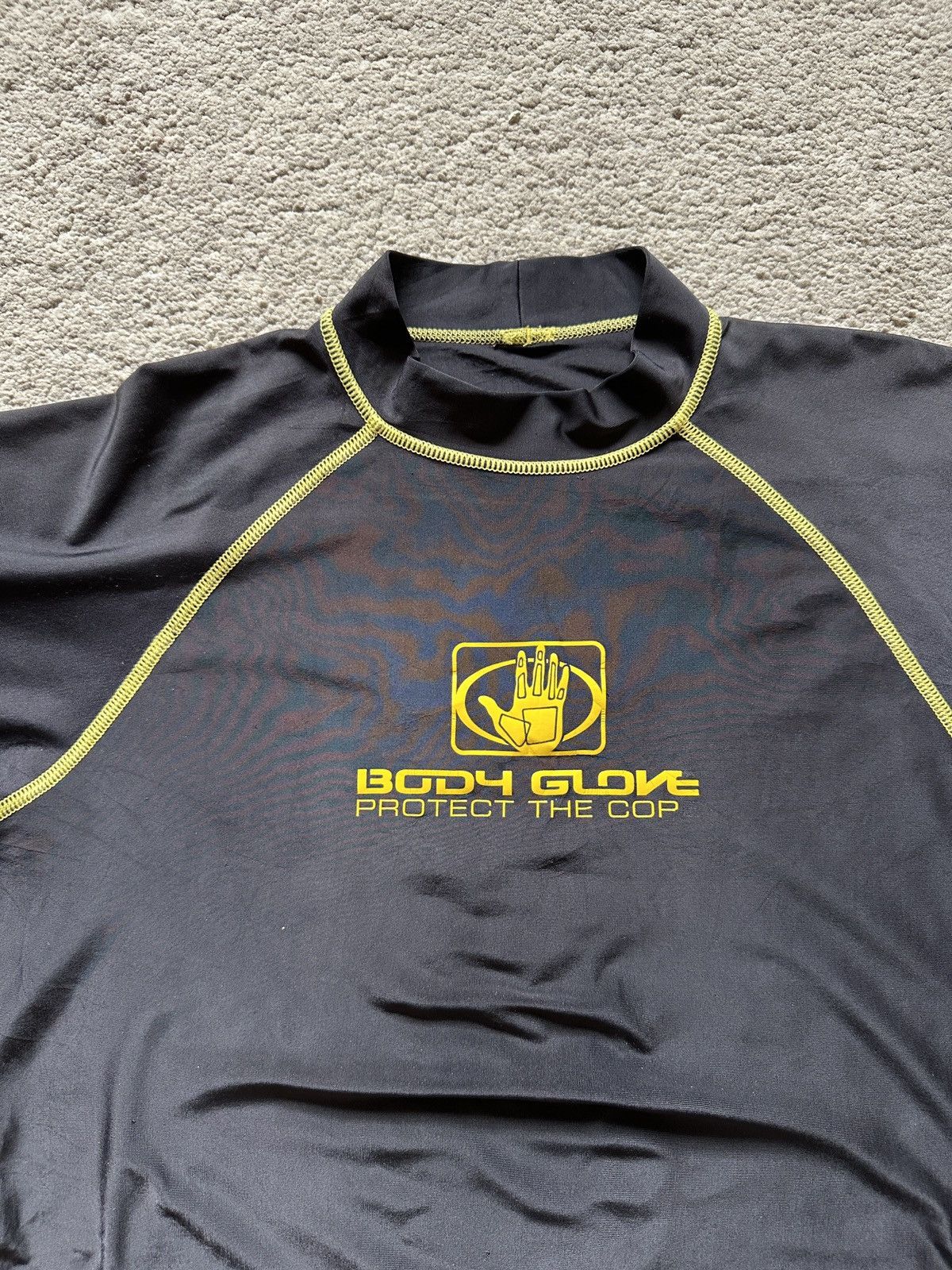 Body Glove 2000s vintage Body Glove Body Fit Surf Tshirt Size US L / EU 52-54 / 3 - 2 Thumbnail