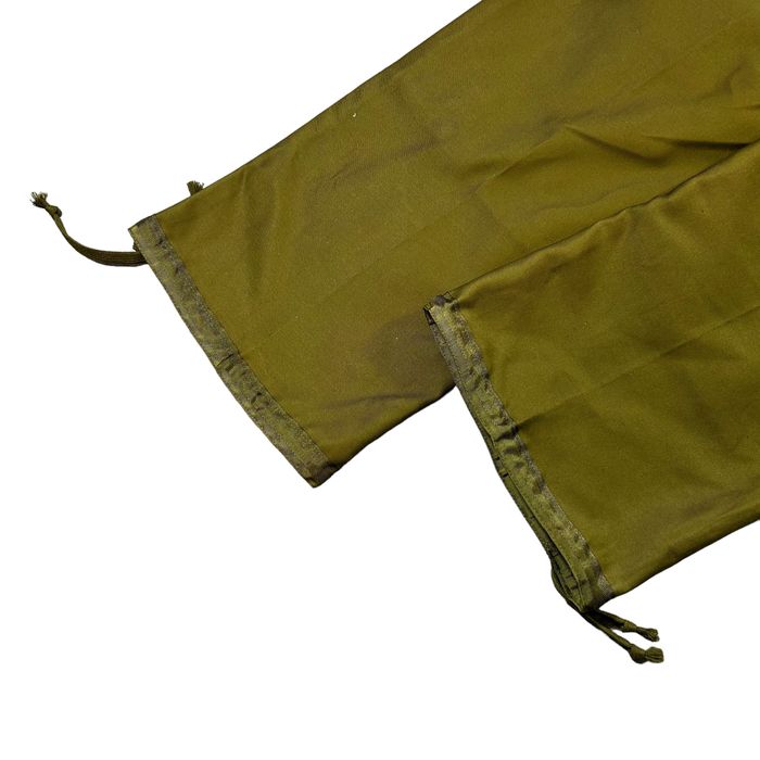 Vintage Vintage Men's Straight Leg Military Green Cargo Pants W30L29