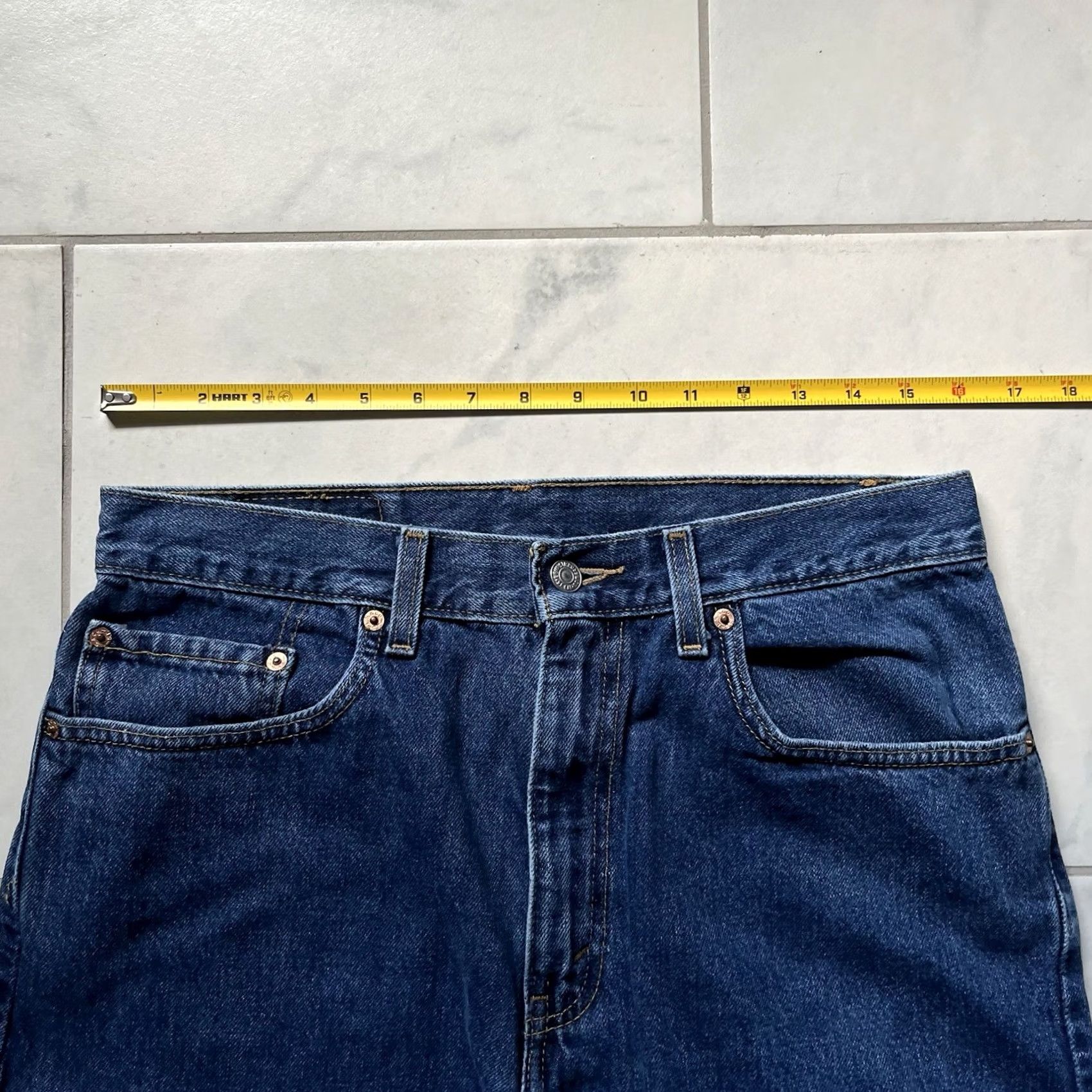 Levi's VINTAGE Levi's Jeans 32x31 Blue Mens Denim Regular Fit Straight 5-Pocket Belt Loops Size US 32 / EU 48 - 2 Thumbnail