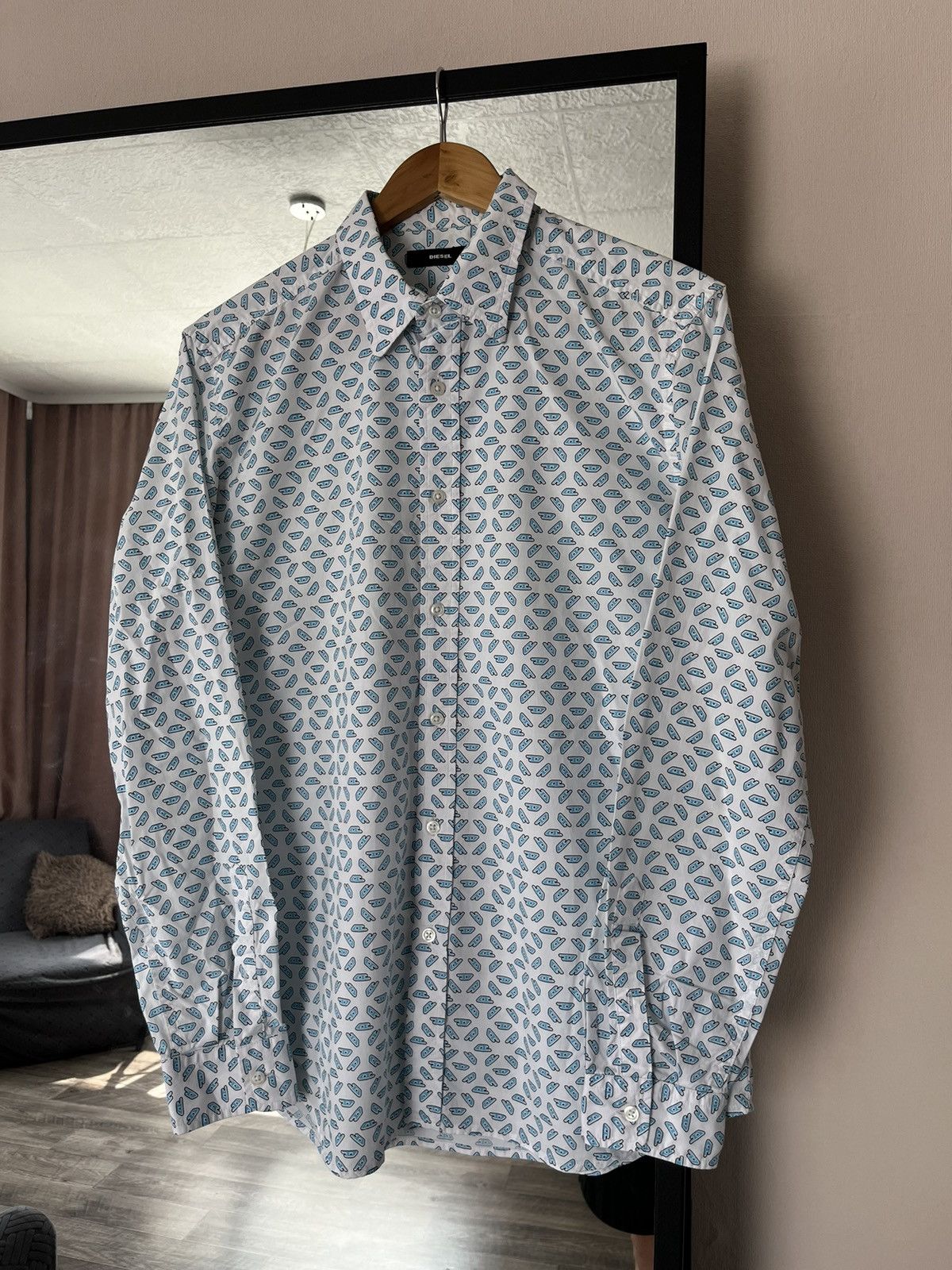 Diesel Diesel Monogram Multilogo D Y2K Button Shirt Longsleeve L Size US L / EU 52-54 / 3 - 1 Thumbnail