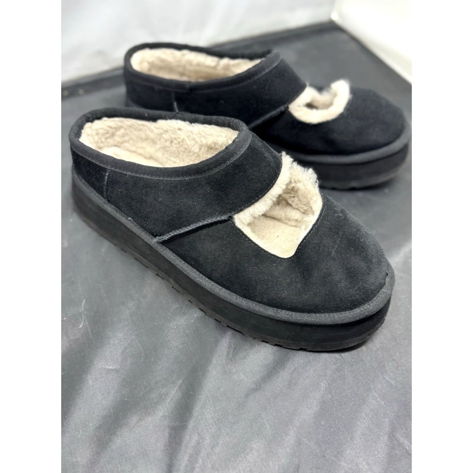 Ugg UGG Bea Mary Jane Mule Platform Women’s Black US 12 Fleece Lined Backless Size L / US 10 / IT 46 - 4 Thumbnail