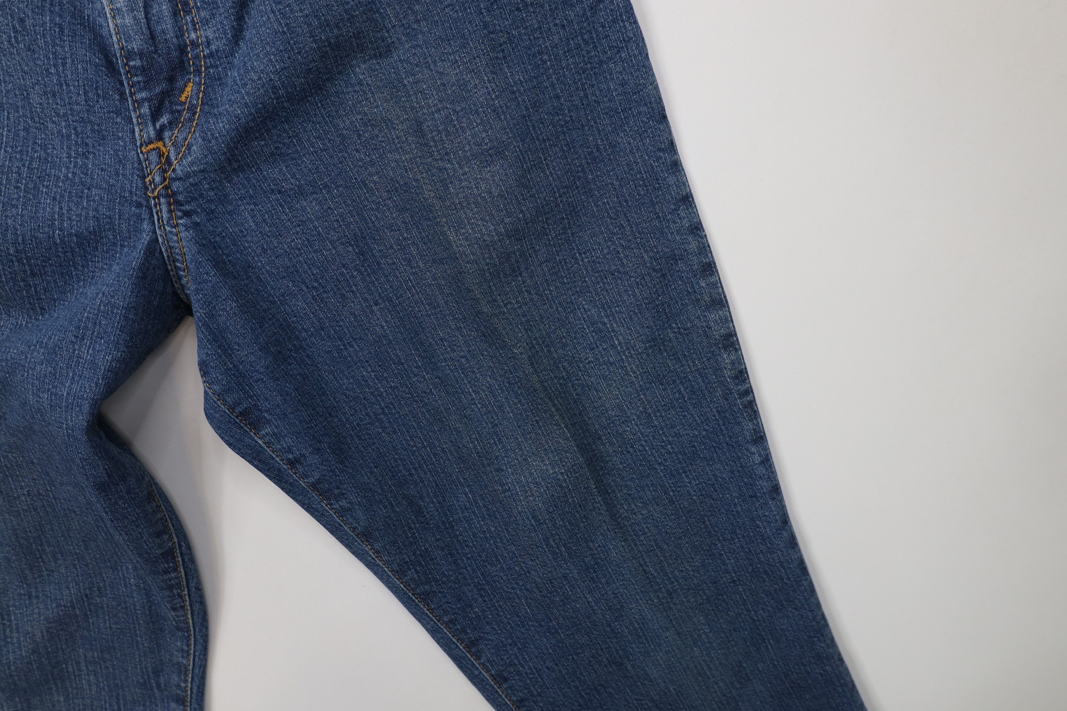 Levi's Vintage Y2K 2005 Levis 550 Flared Relaxed Boot Cut Jeans Size 32" / US 10 / IT 46 - 6 Thumbnail