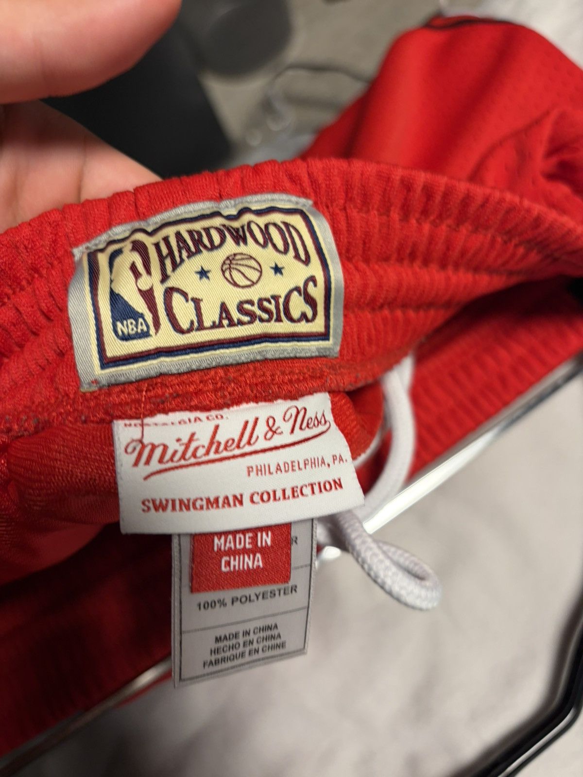 Nike NBA BULLS SHORTS Size US 34 / EU 50 - 4 Thumbnail