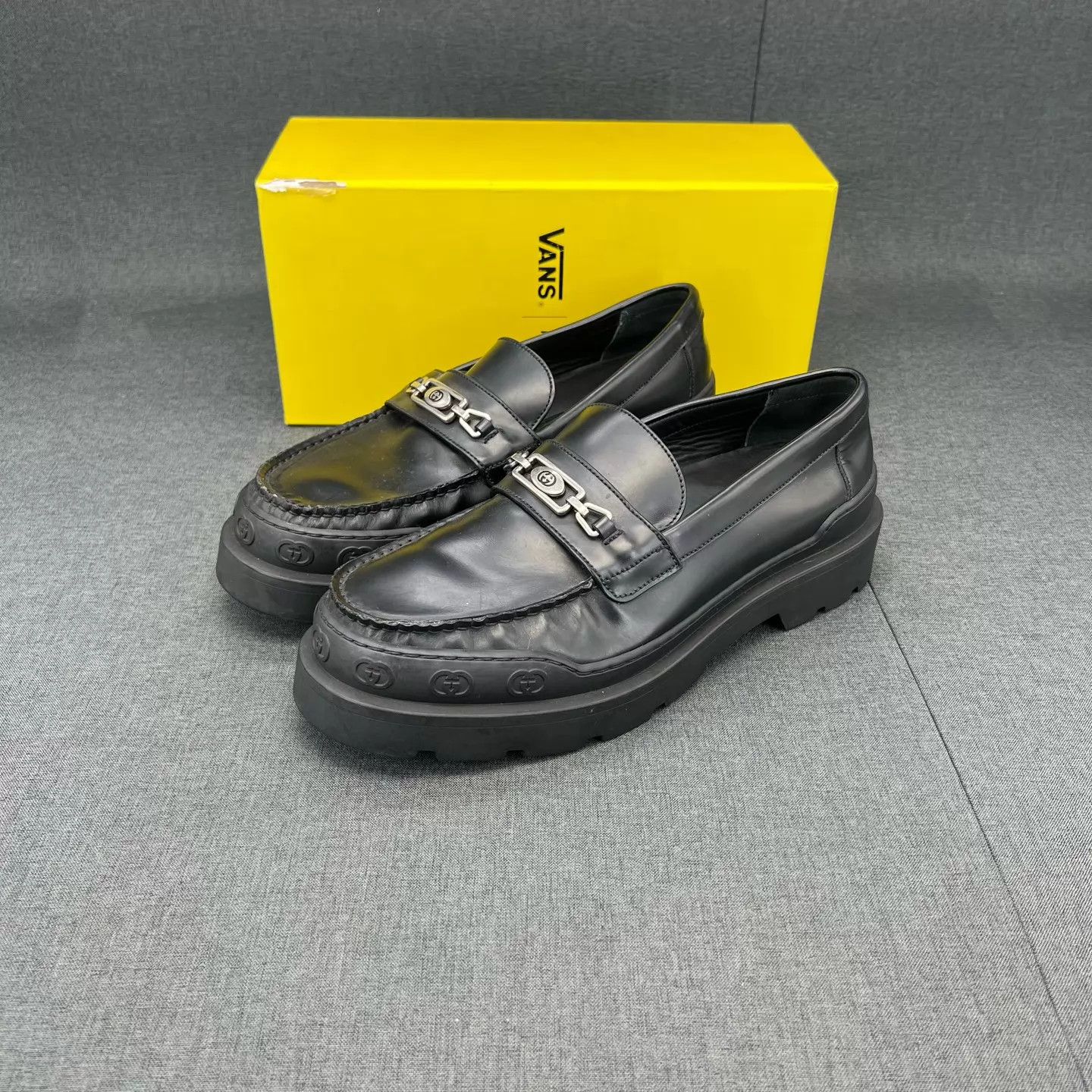 Gucci Gucci GG Horsebit Black Loafer 8 Worn Once Near New Box Size US 8 / IT 38 - 1 Thumbnail