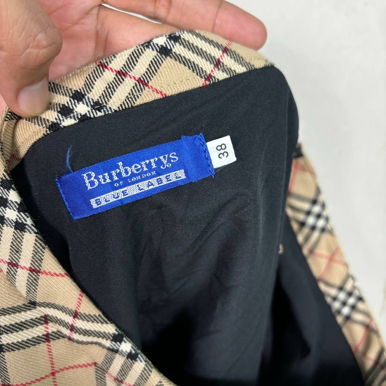 Burberry Burberry Nova Check Skirt Size 28" / US 6 / IT 42 - 7 Thumbnail