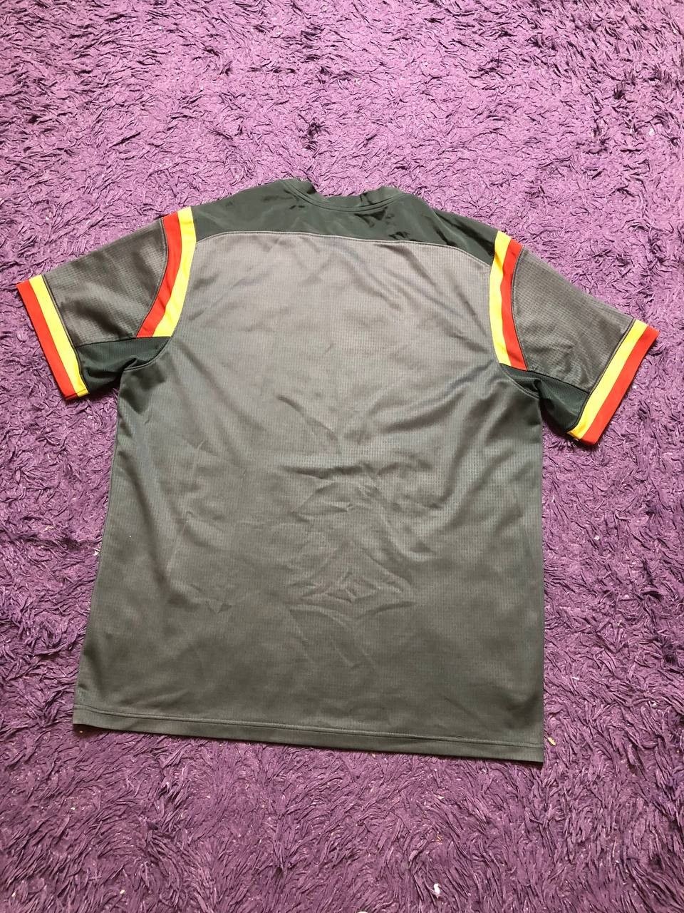 Under Armour WRU Wales Away Rugby Union Under Armour Shirt Jersey Size US XL / EU 56 / 4 - 6 Thumbnail