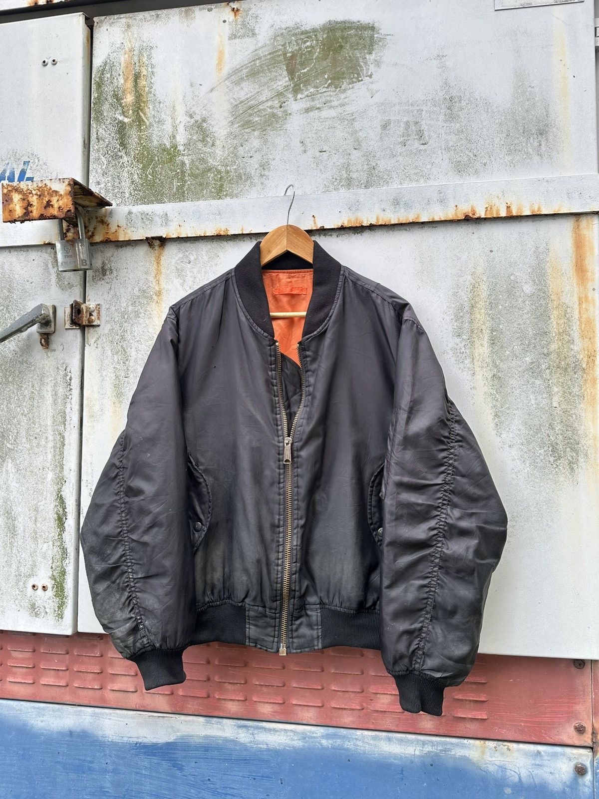 Vintage 👹Vintage THRASHED MA-1 Man Intermediate Bomber Jacket Size US M / EU 48-50 / 2 - 2 Thumbnail