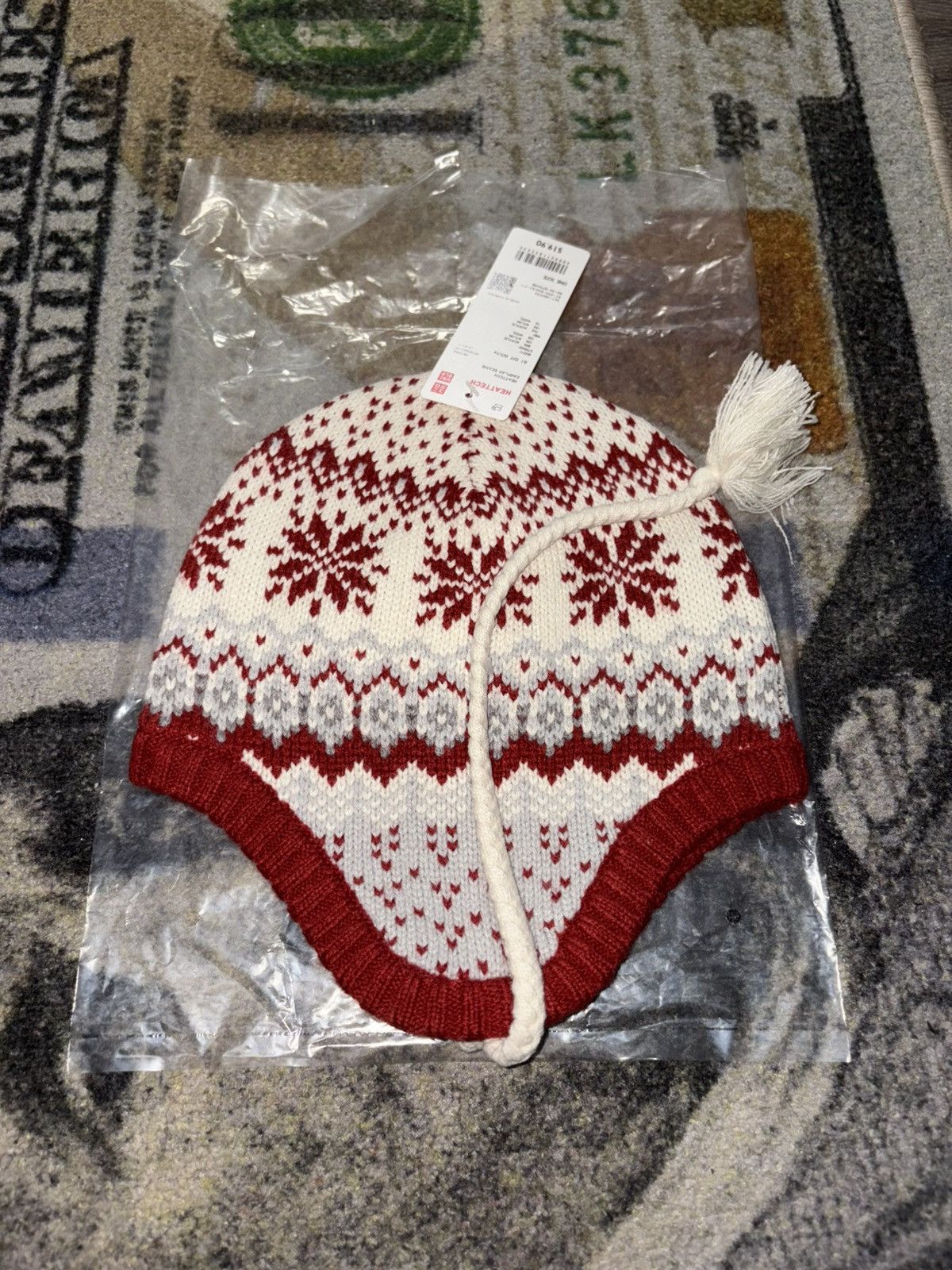 Uniqlo Uniqlo Heat Tech Earflap Beanie Size ONE SIZE - 1 Thumbnail