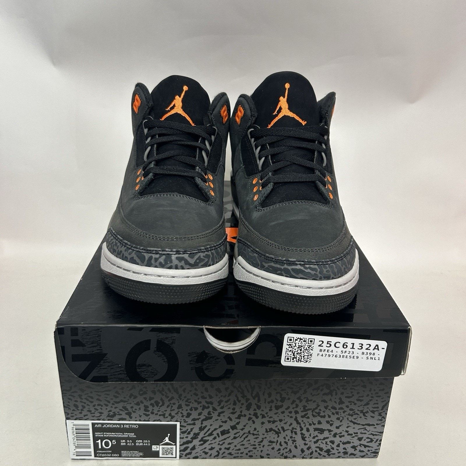 Jordan Brand Nike Air Jordan 3 Retro OG “Fear Pack” CT8532-080 Size US 10.5 / EU 43-44 - 2 Thumbnail