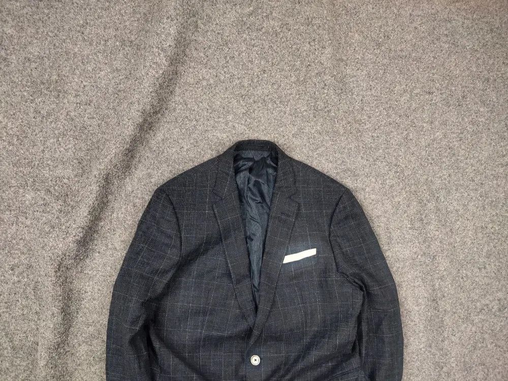 Hugo Boss Hugo Boss lanificio tesse biella Wool check Blazer Jacket Size US L / EU 52-54 / 3 - 1 Thumbnail