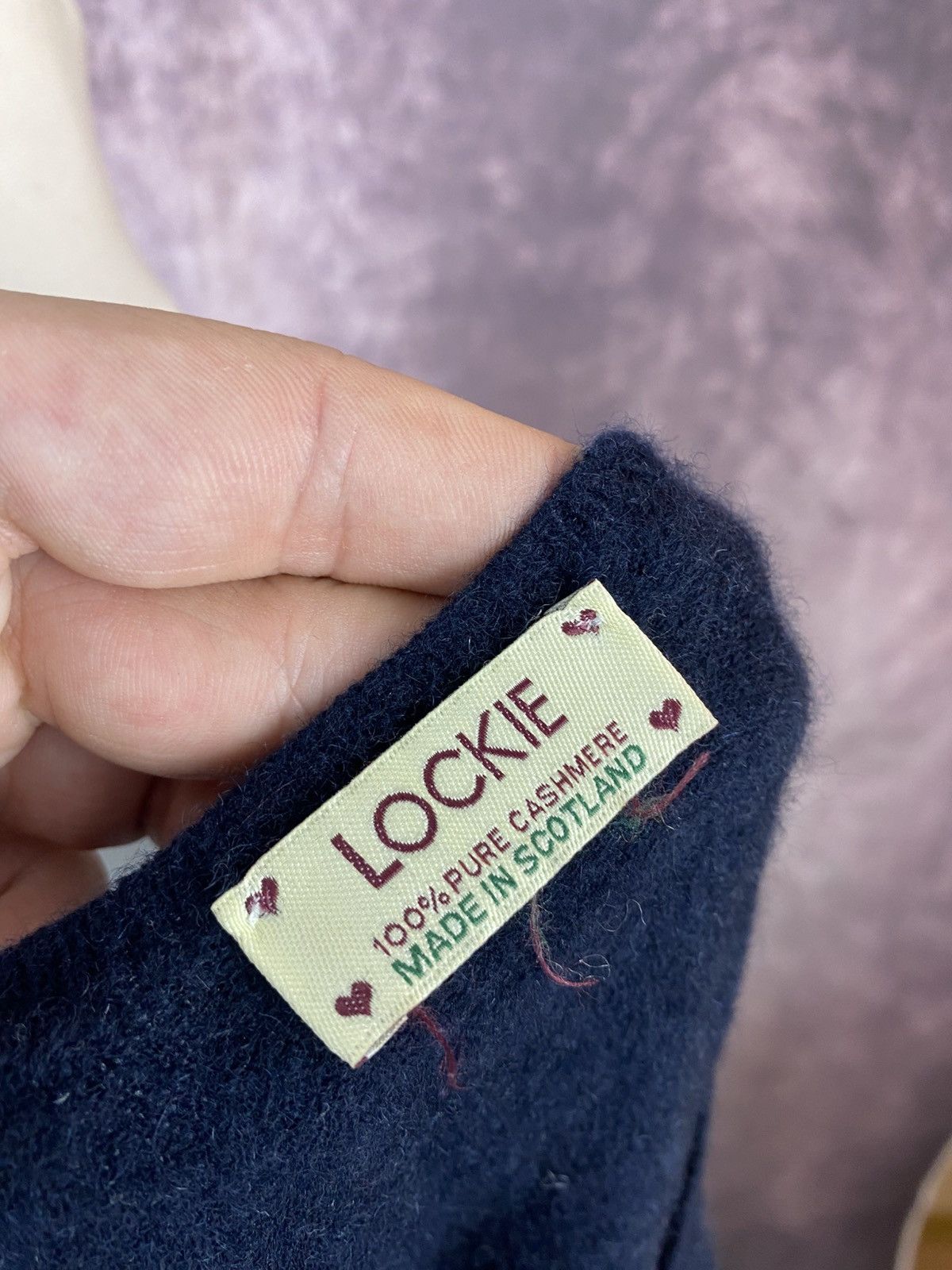 William Lockie William Lockie Pure Cashmere Made in Scotland Size: 42 Size M / US 6-8 / IT 42-44 - 3 Thumbnail