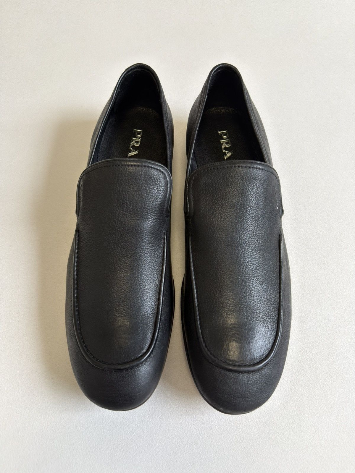 Prada Mid 2000s Black Leather Loafers Size US 9 / EU 42 - 11 Thumbnail