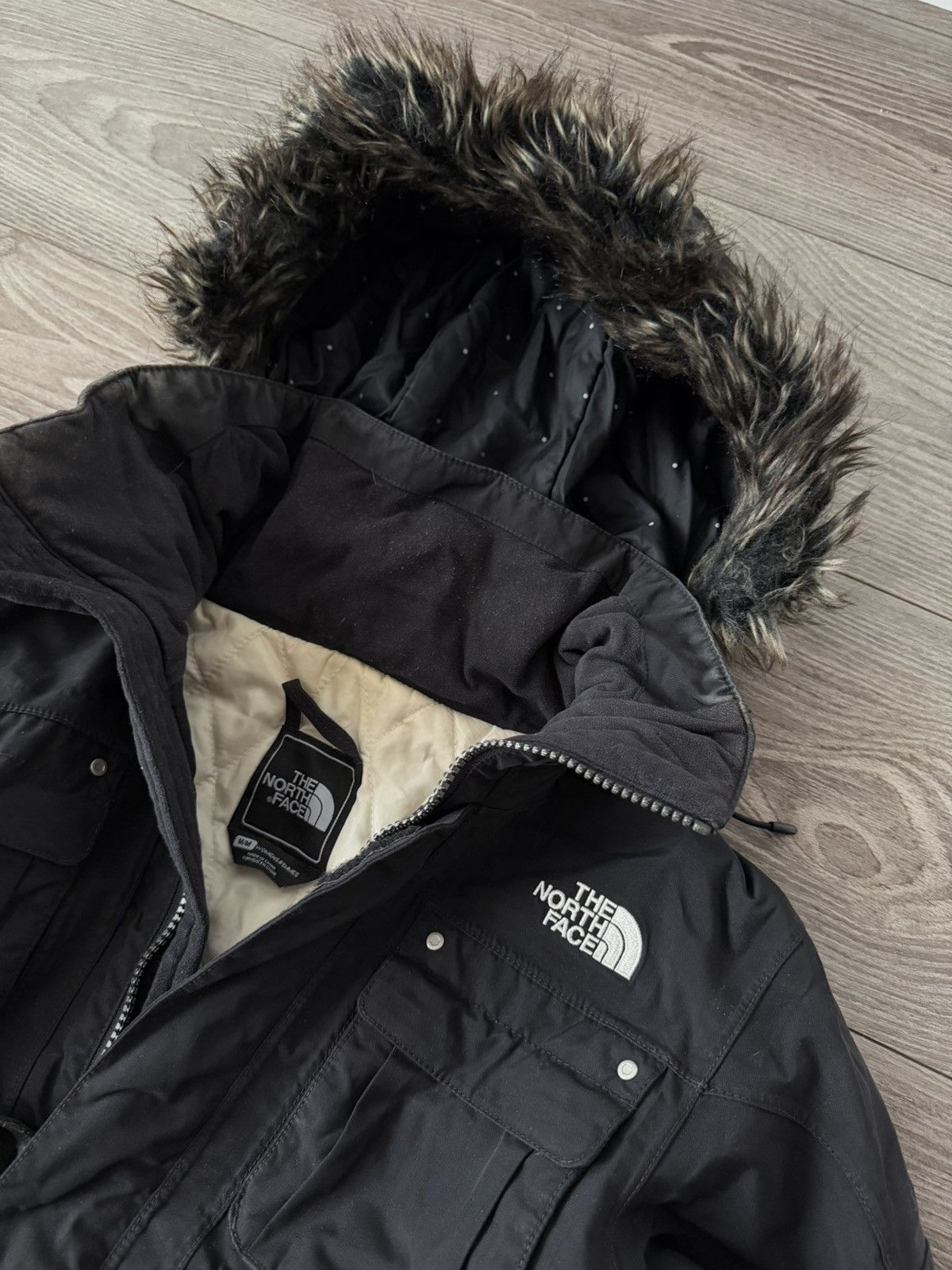 The North Face The North Face Embroidered Logo Vintage Fure Outdoor Jacket Size M / US 6-8 / IT 42-44 - 8 Thumbnail